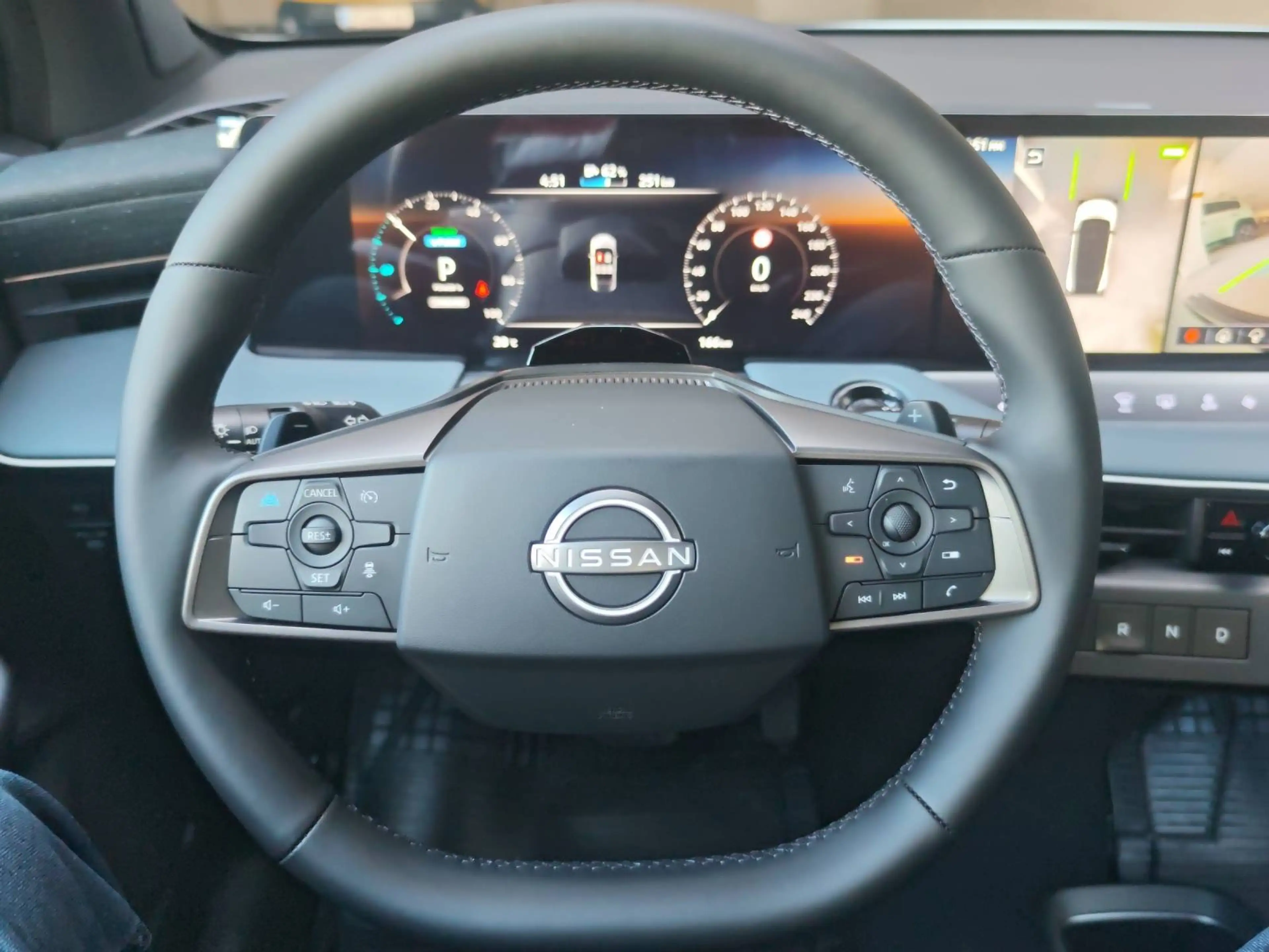 Nissan Leaf 52KWh ENGAGE PLUS — photo 11