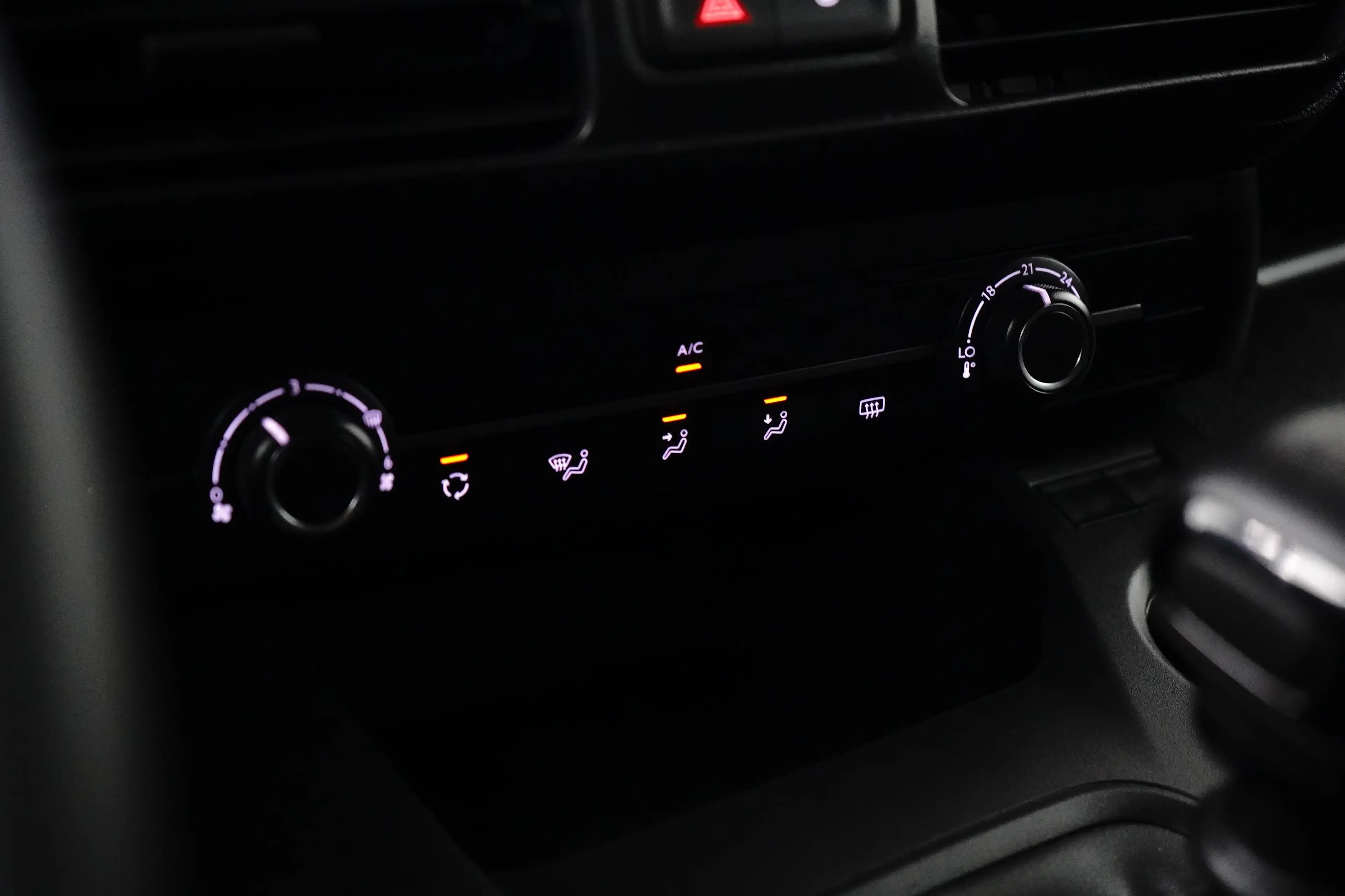 Peugeot Partner Premium L2 | Airco | Navi | Stoelverw. | Cruise C. — photo 21