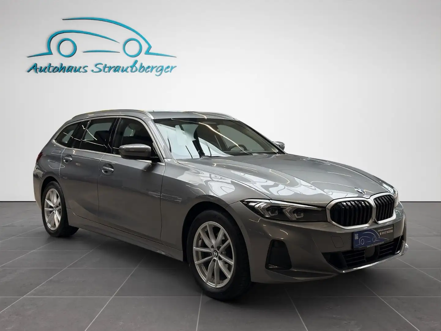 BMW 320 d xDrive Tour. ACC Kamera HiFi LED NP:67.000€ Gris - 2
