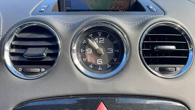 Peugeot RCZ view 13