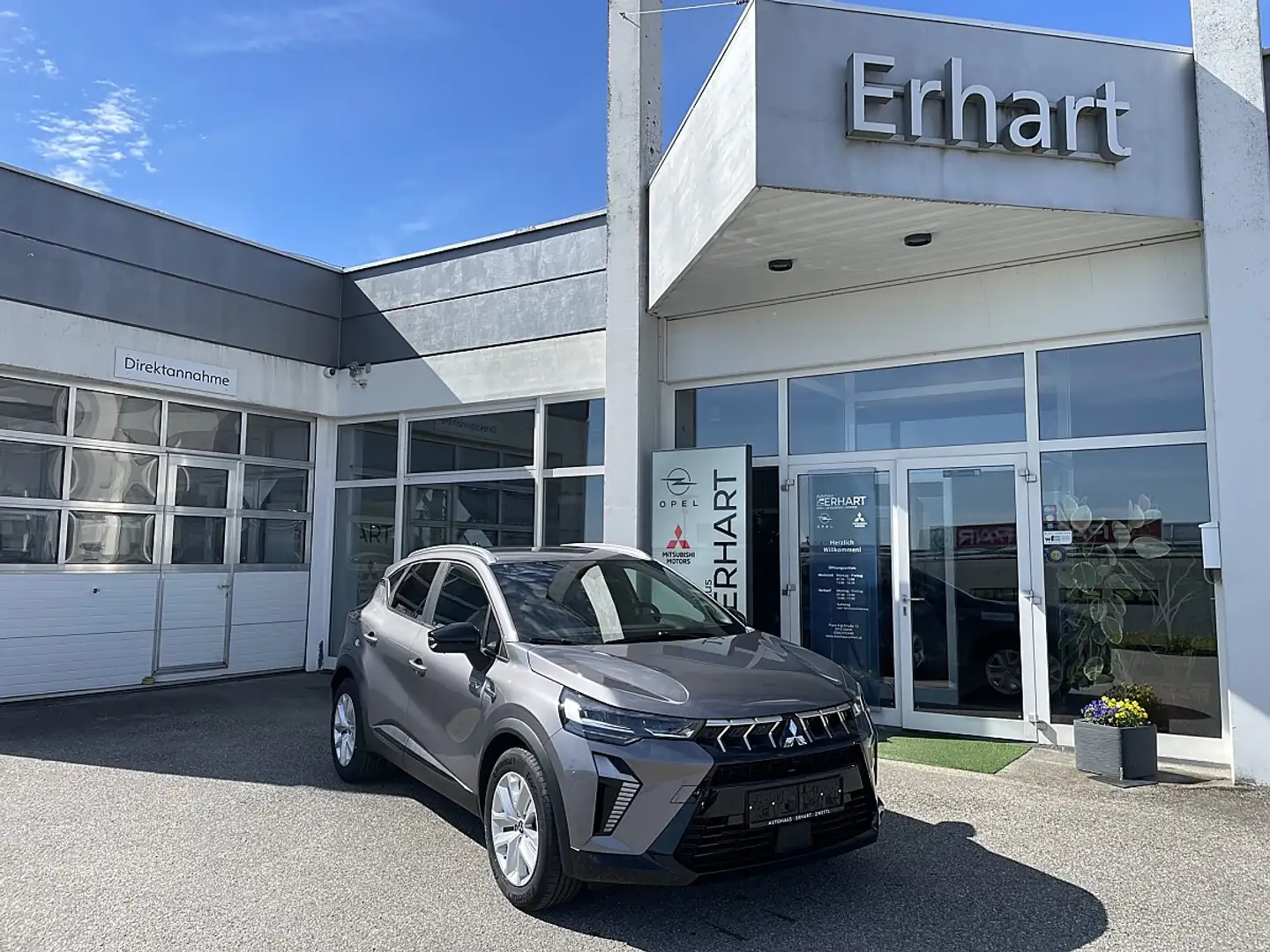 Mitsubishi ASX 1,8 HEV Invite Grau - 1