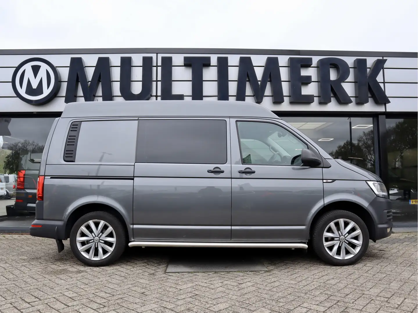 Volkswagen T6 Transporter 2.0 TDI 4MOTION MARGE/BTW VRIJ - 2