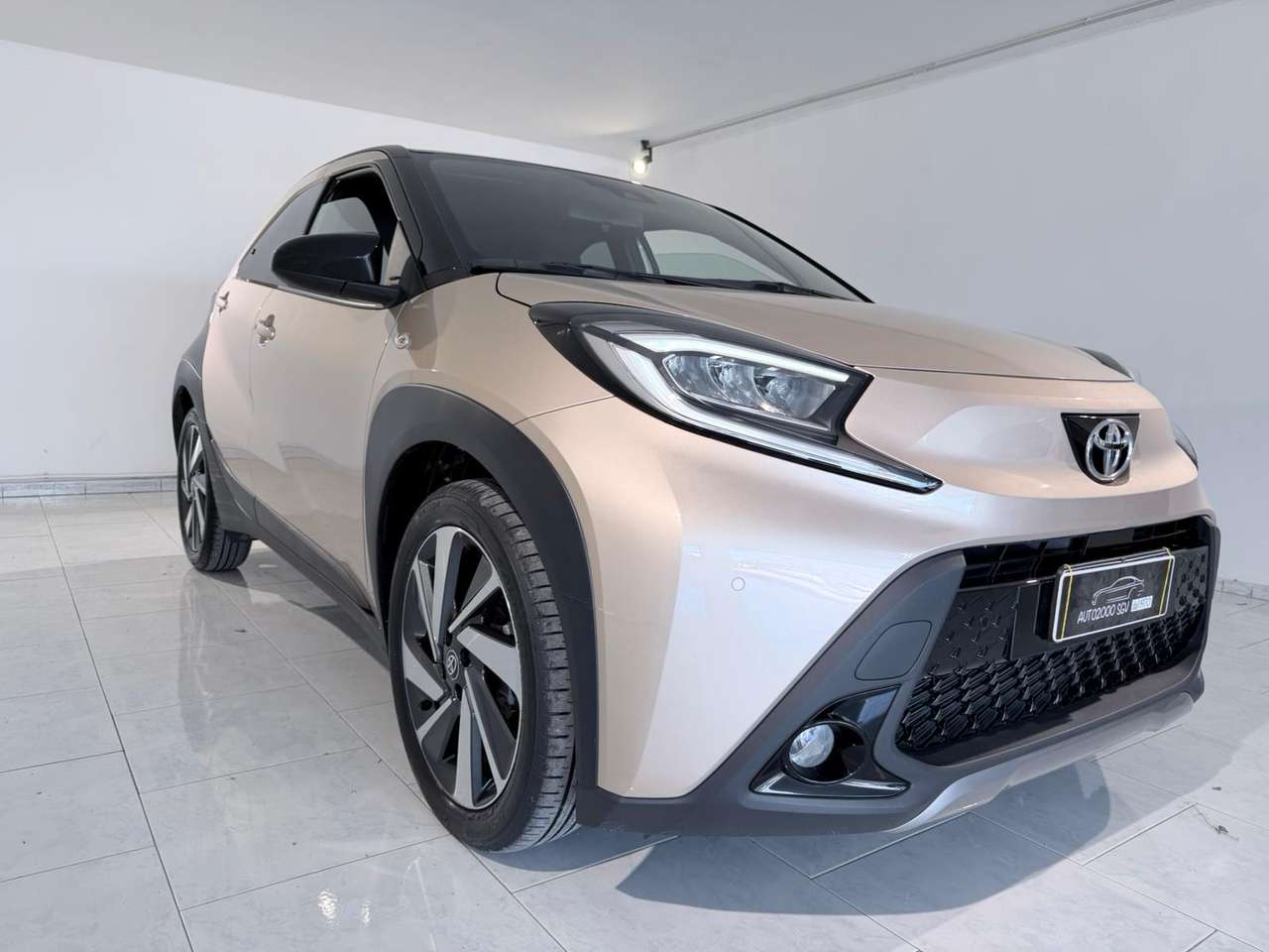 Toyota Aygo X 2023 LOUNGE CAMBIO AUTOMATICO X NEOPATENTATI