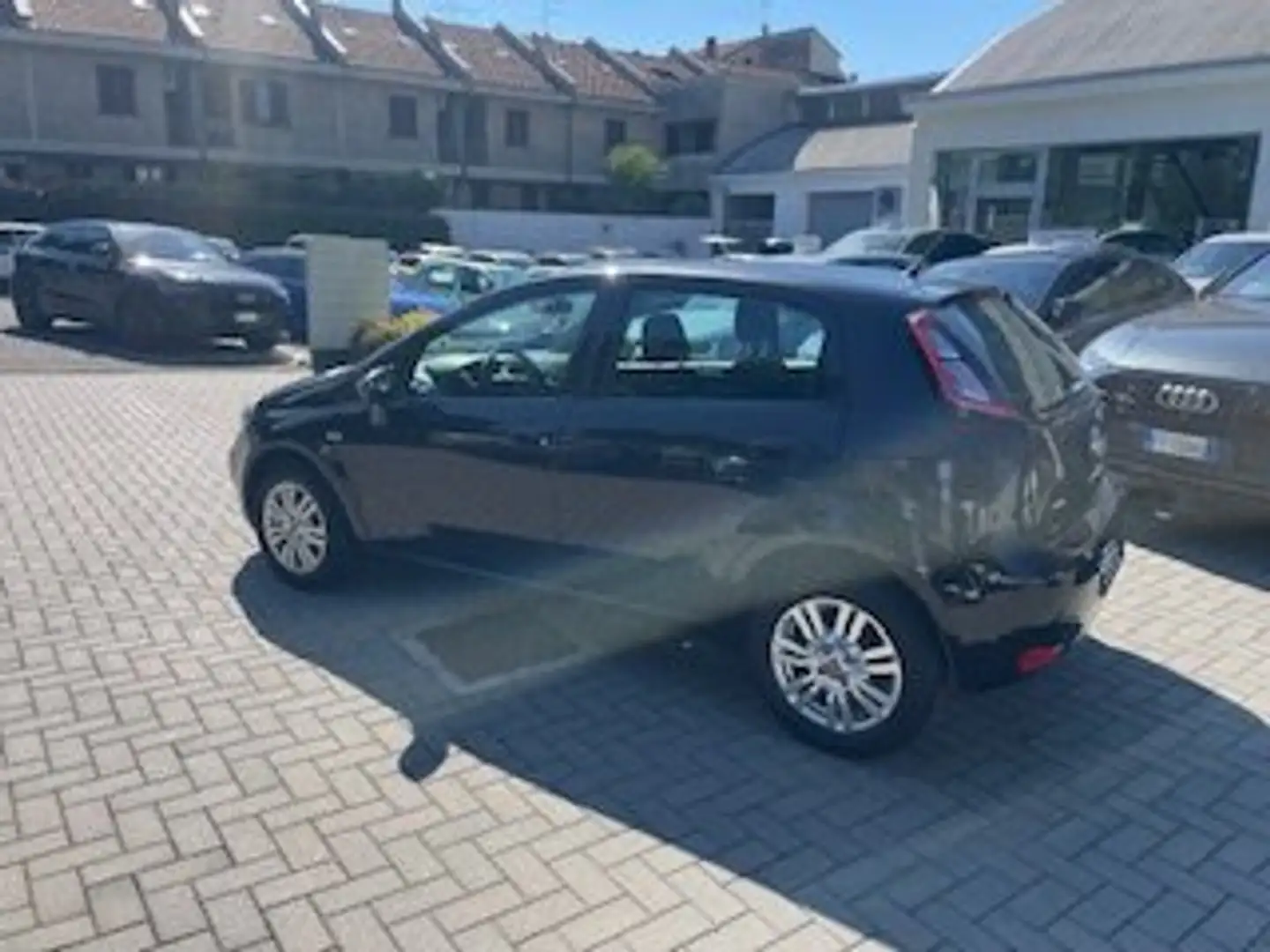 Fiat Grande Punto 1.4 Actual 5p dualogic Negro - 2