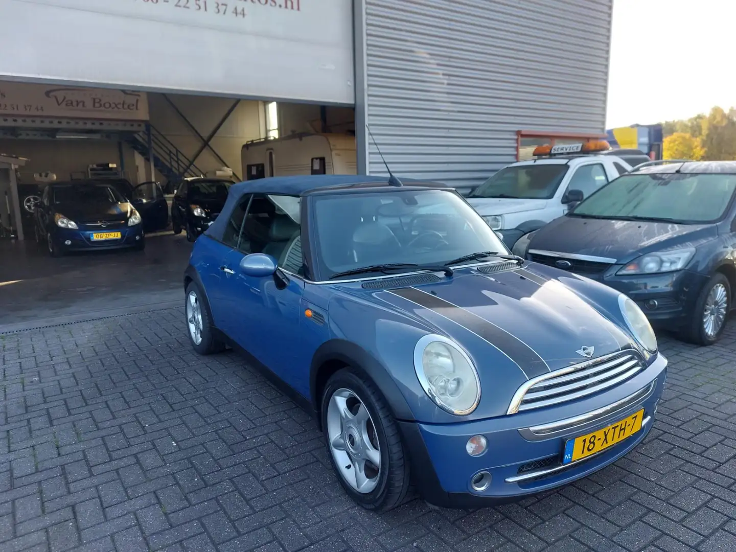 MINI Cooper 1.6 Chili 3 deurs cabriolet + geregelde airco Blauw - 2