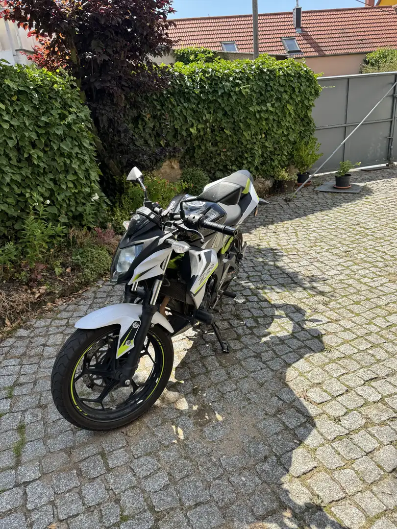 Kawasaki Z 125 - 2