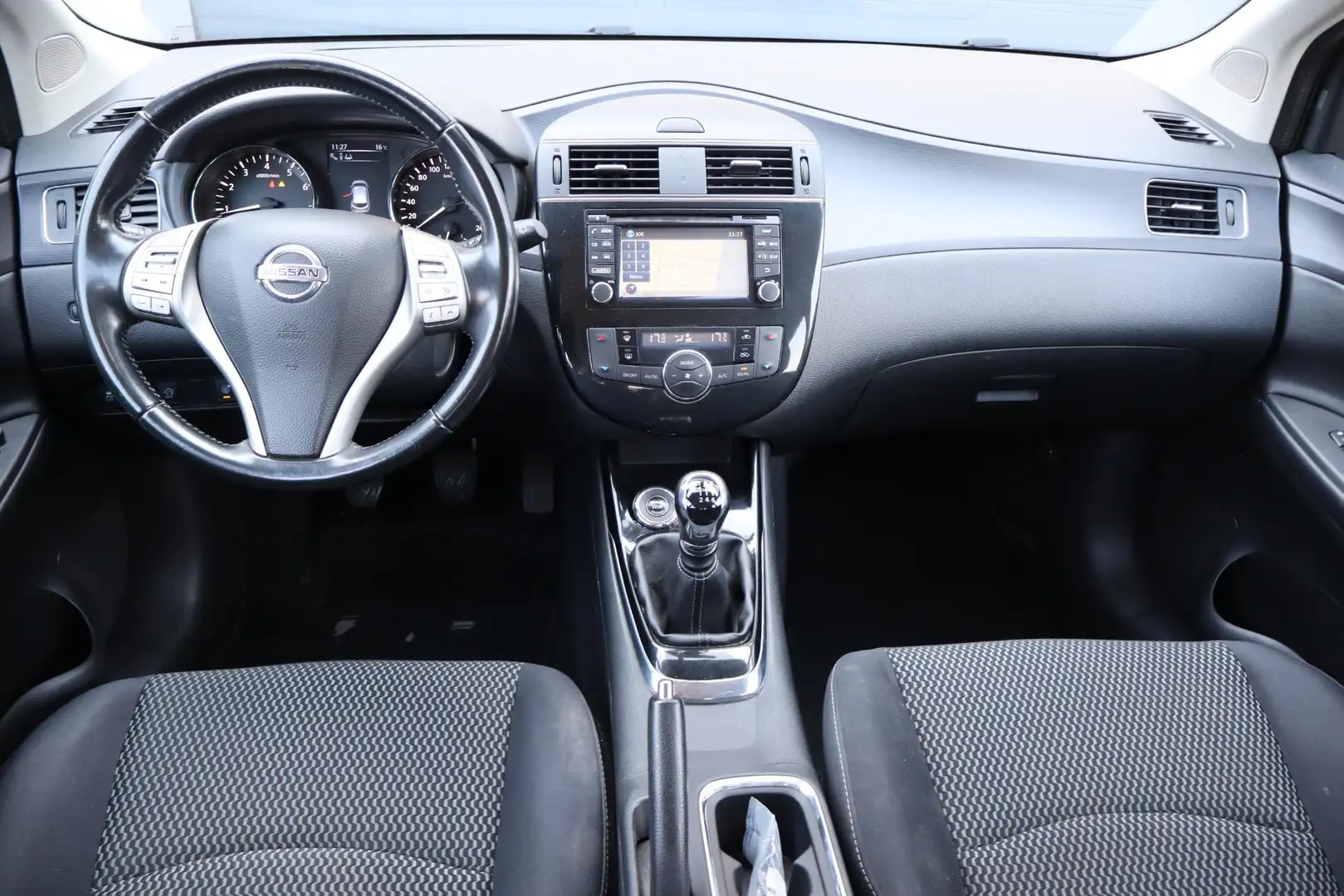 Nissan Pulsar 1.2 DIG-T Business Edition Climate control, Naviga Rood - 2