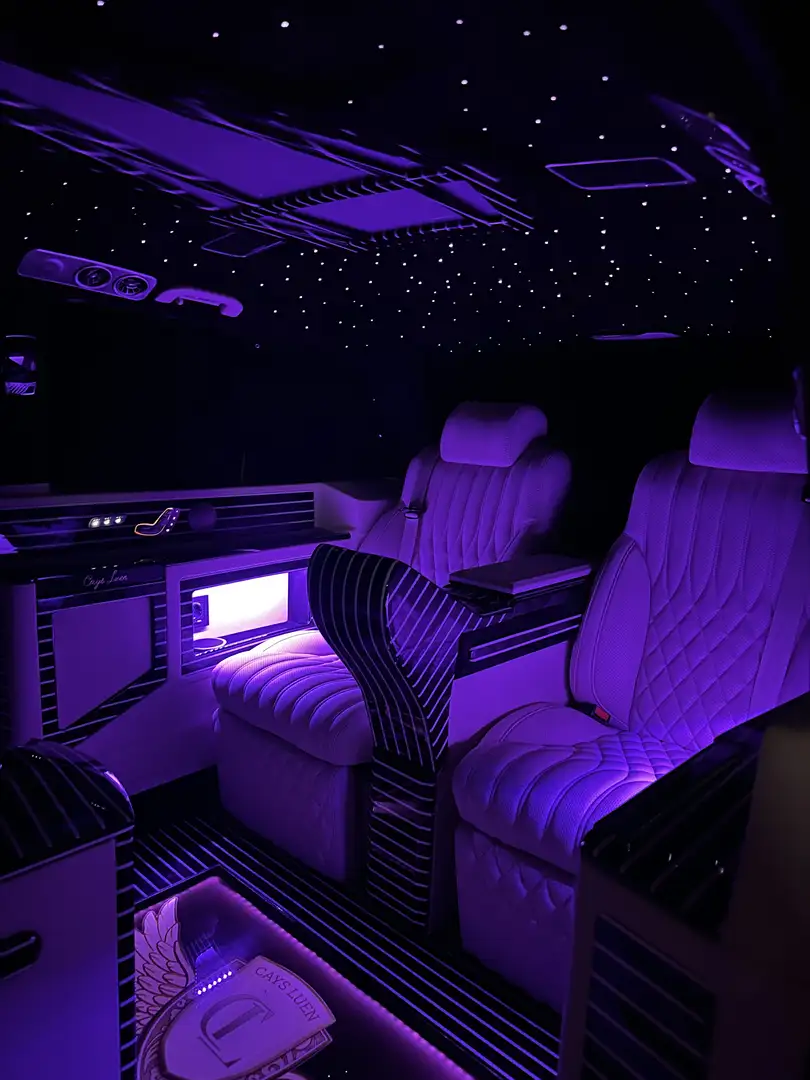 Mercedes-Benz V 250 d lang 4Matic 9G-TRONIC Avantgarde Edition 2021 - 2