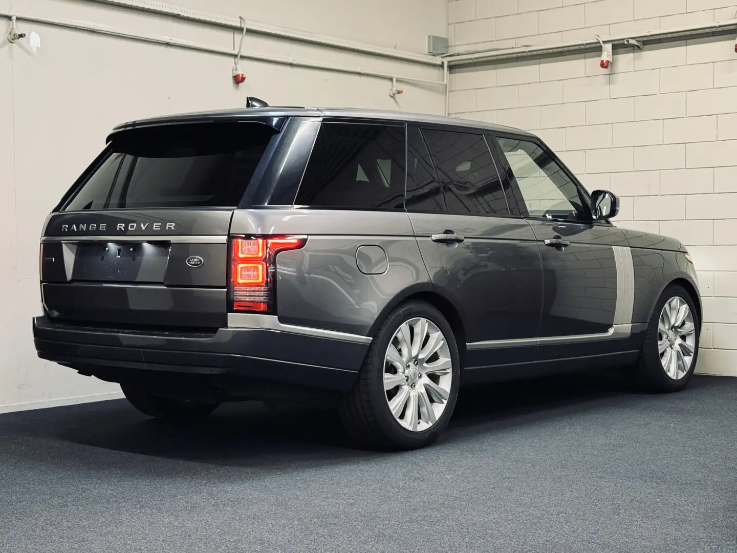 Land Rover Range Rover 5.0 V8 Supercharged 510PK | ExportPrice Gris - 2