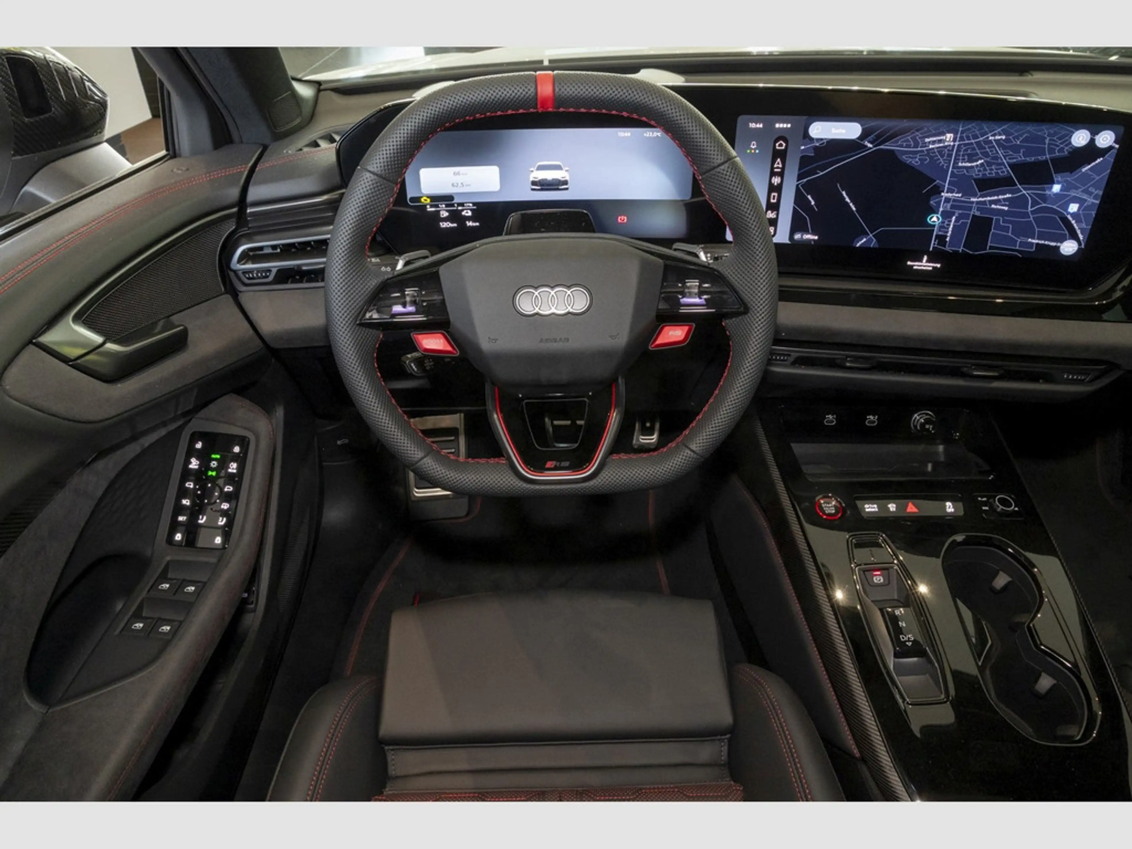 Audi RS5 — photo 14