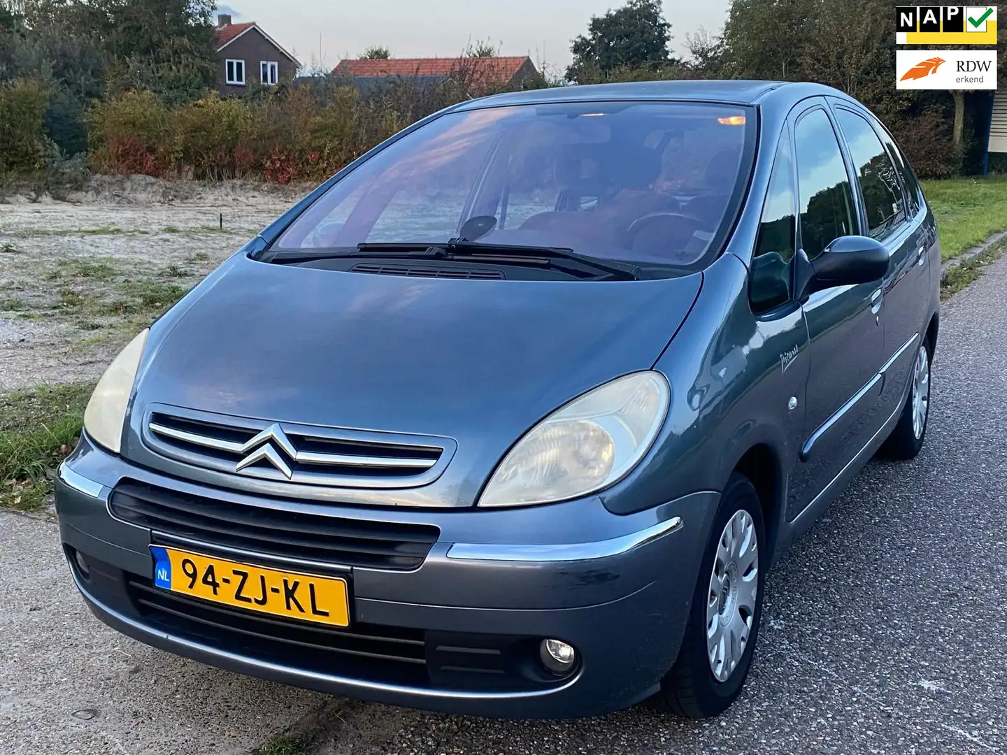 Citroen Xsara Picasso 1.6i-16V Image ECC Audio/CD Electric pakket ABS Cr Szürke - 1