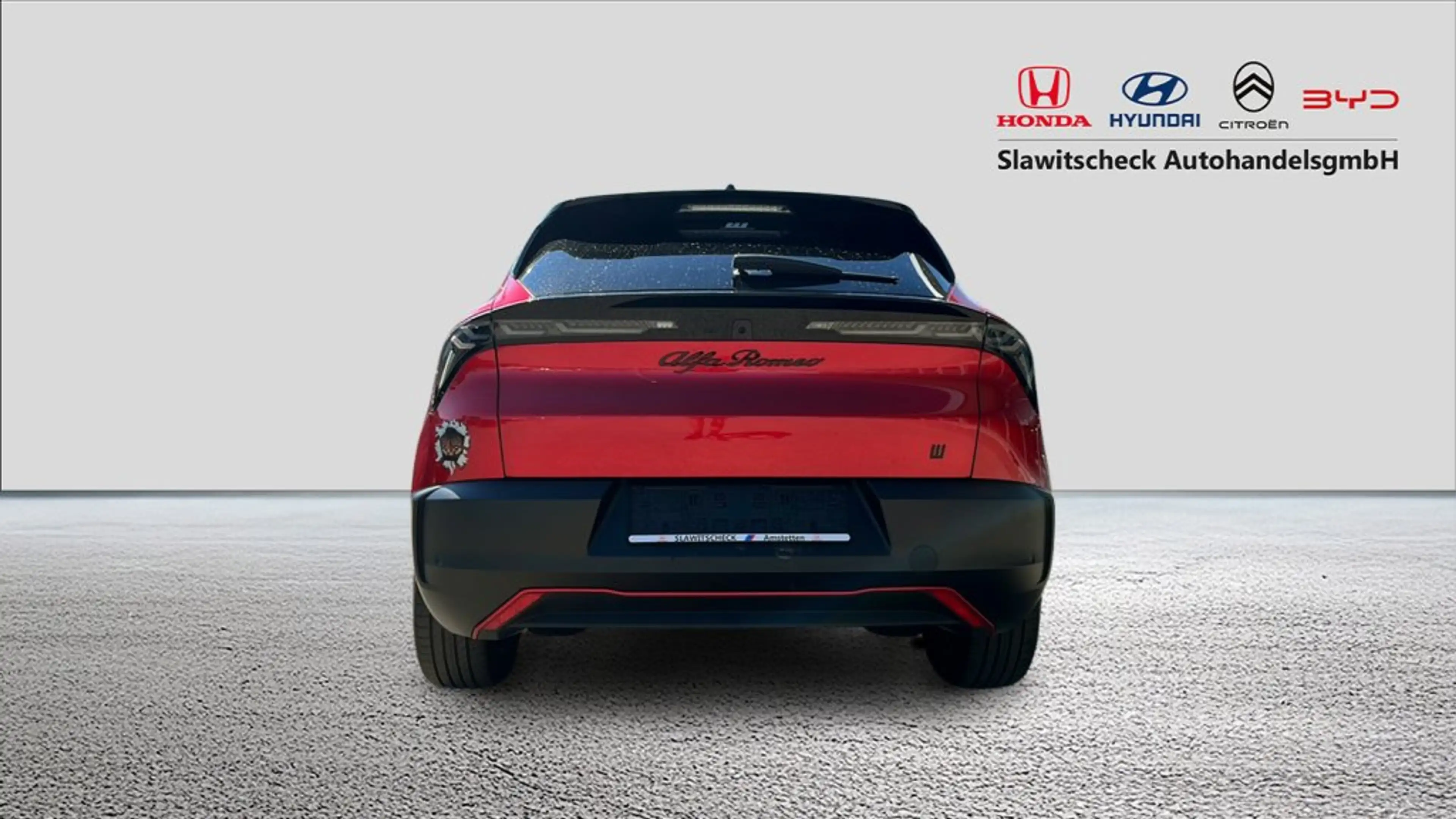 Alfa Romeo Junior Elettrica Batterie 54kWh Speciale — photo 4