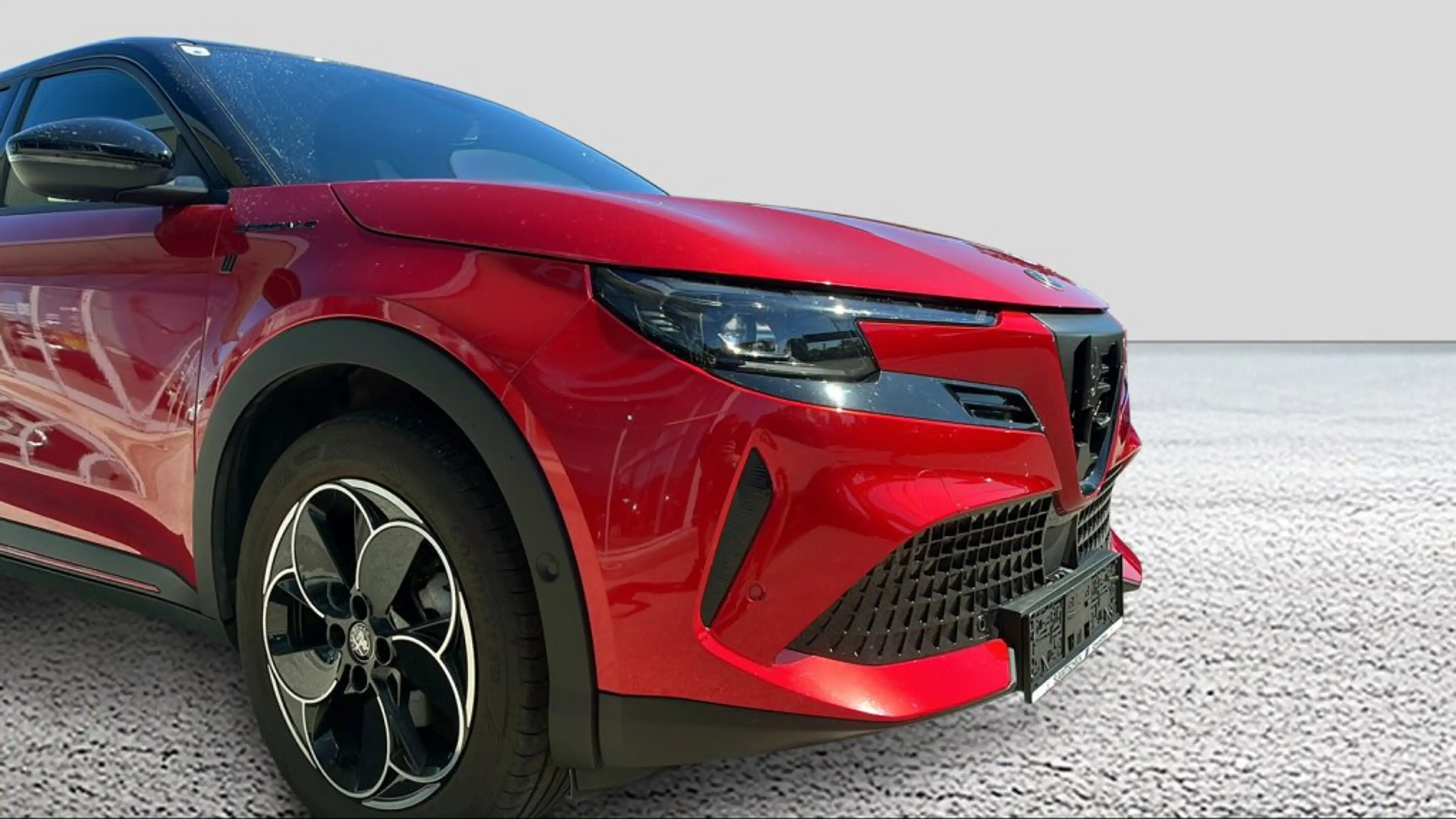 Alfa Romeo Junior Elettrica Batterie 54kWh Speciale — photo 14