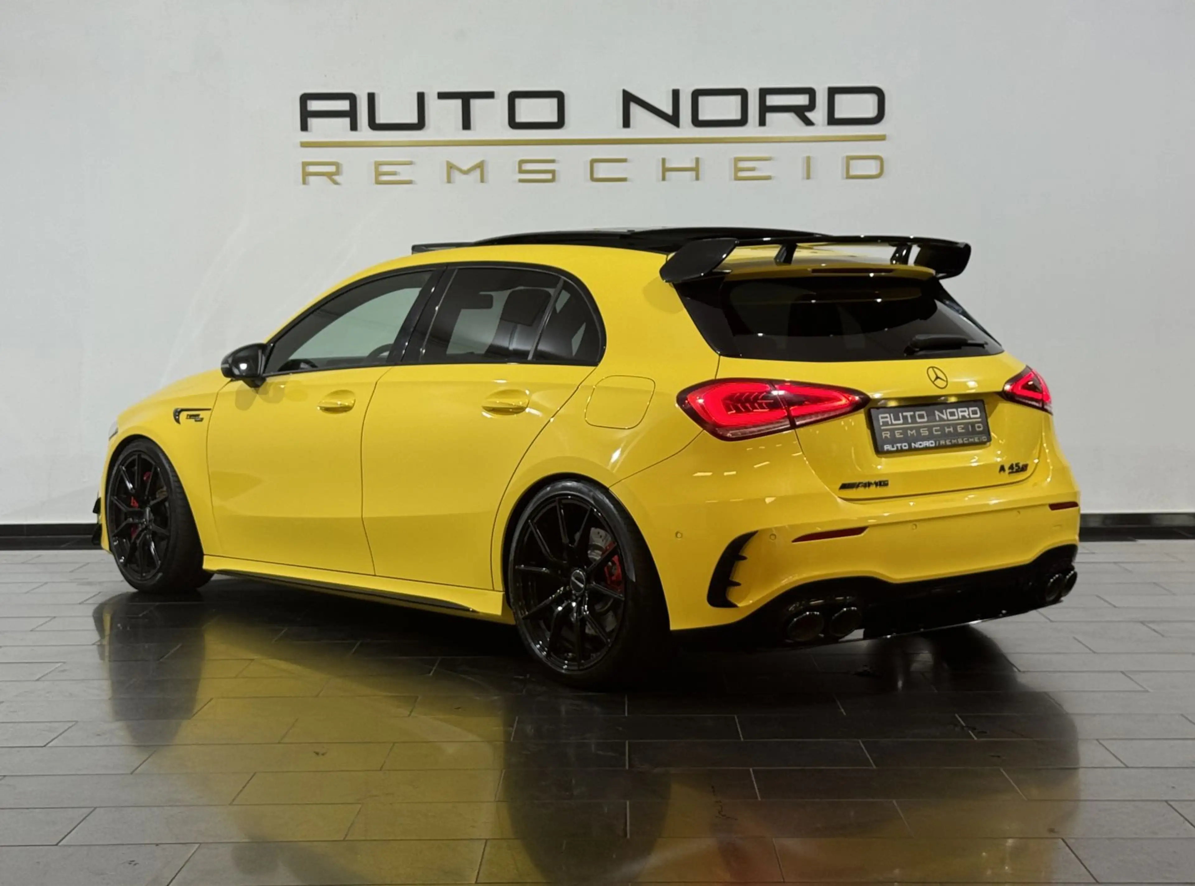 Mercedes-Benz A 45 AMG S 4Matic *Aero*Schale*Pano*Night*Driver — photo 7