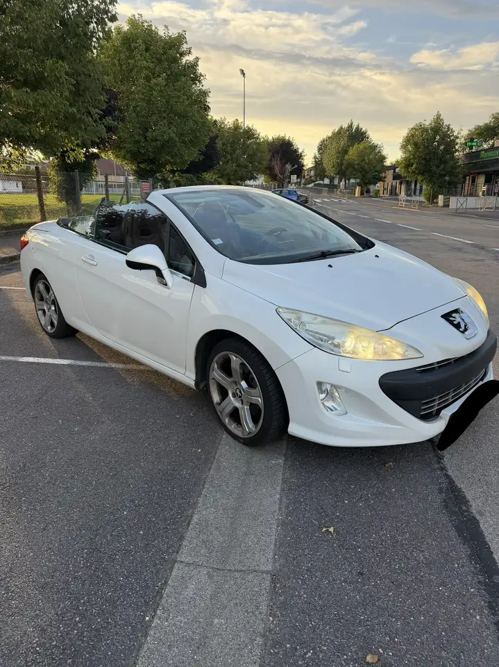 Peugeot 308 308 Coupé-Cabriolet — photo 3