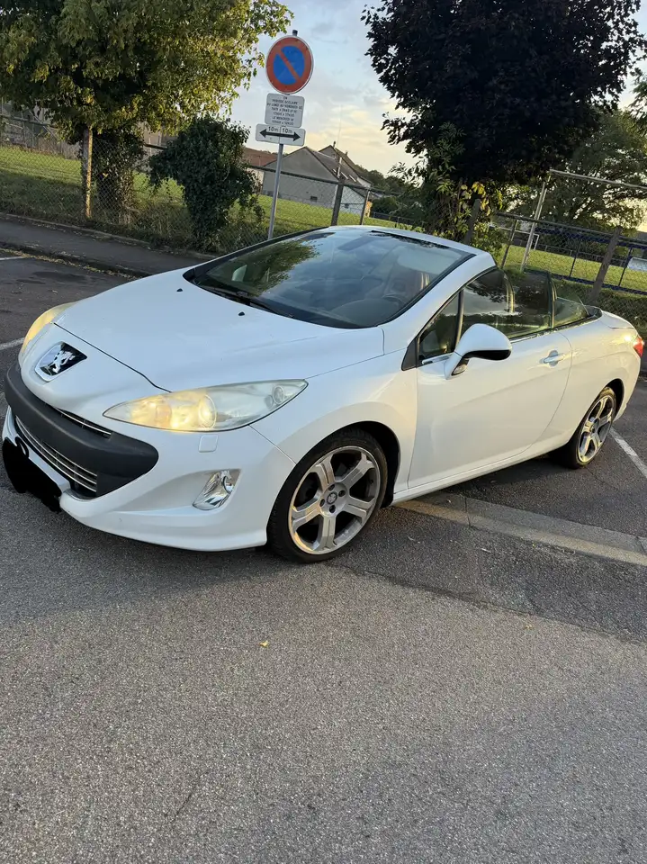 Peugeot 308 308 Coupé-Cabriolet — photo 6
