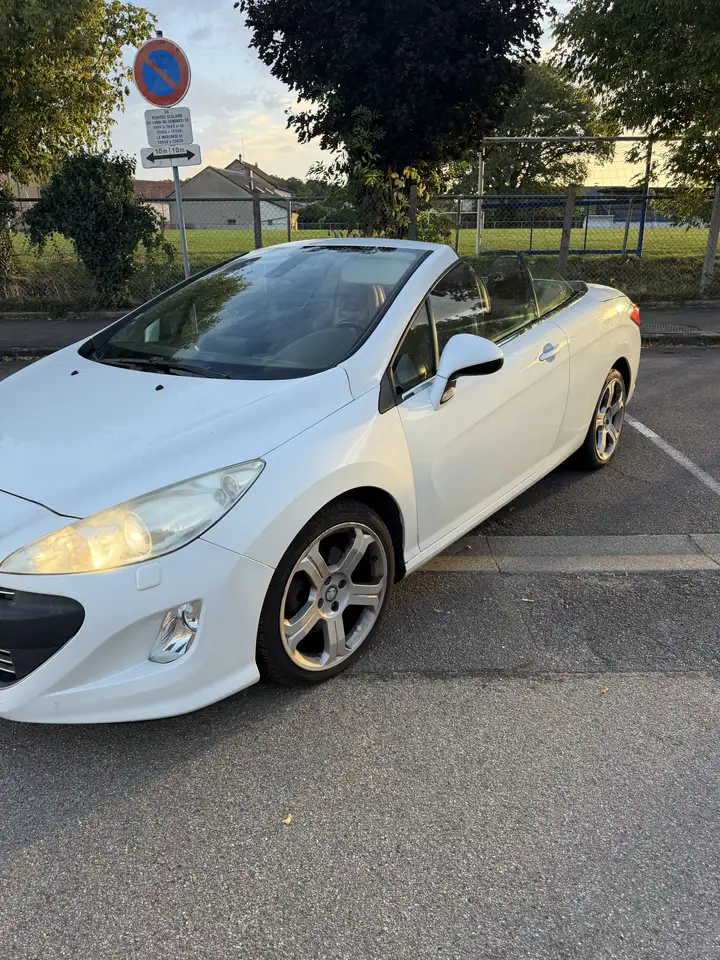 Peugeot 308 308 Coupé-Cabriolet — photo 5