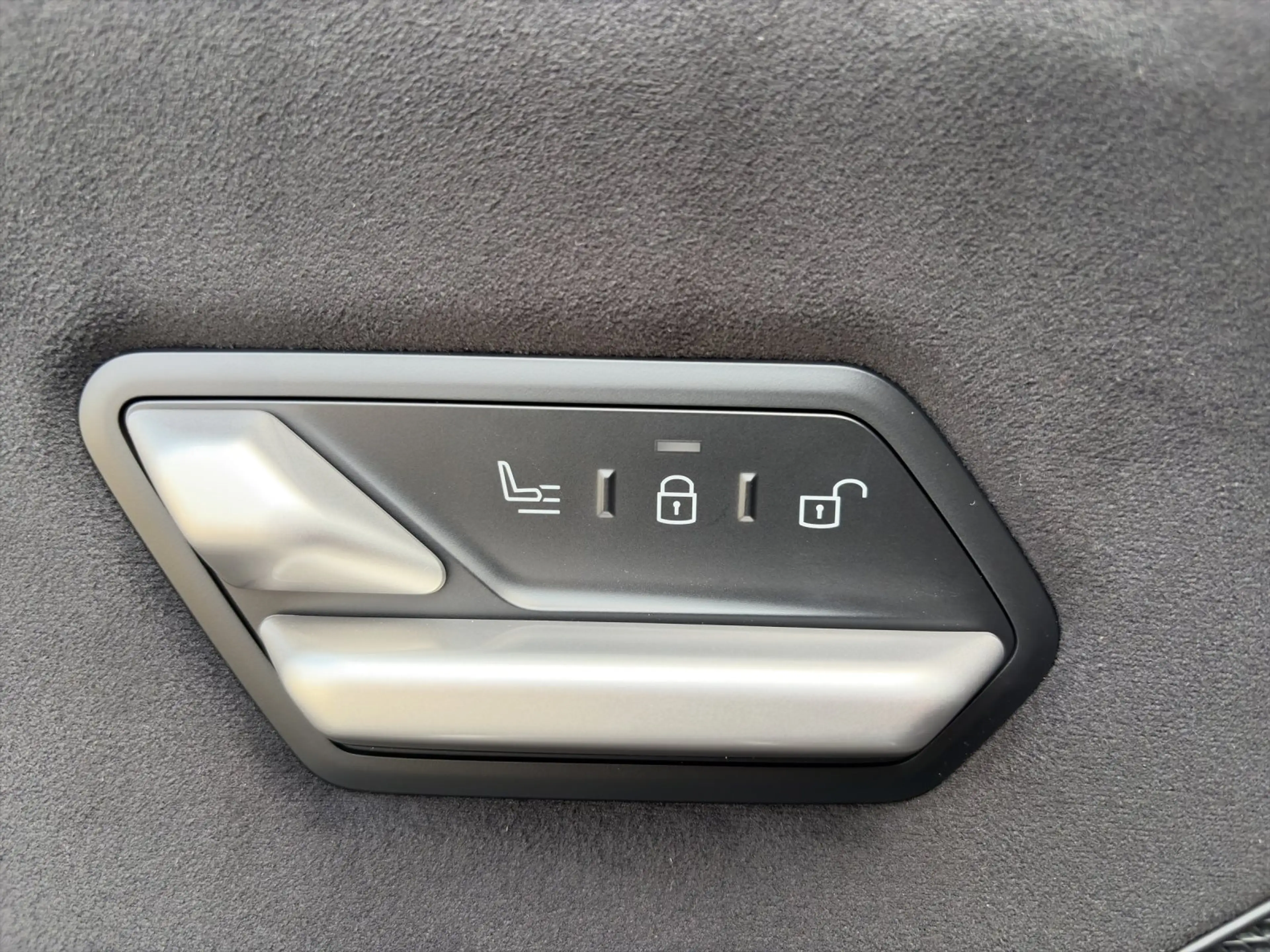 BMW iX3 40 - UPE 76.140,00€ #exclusive — photo 22