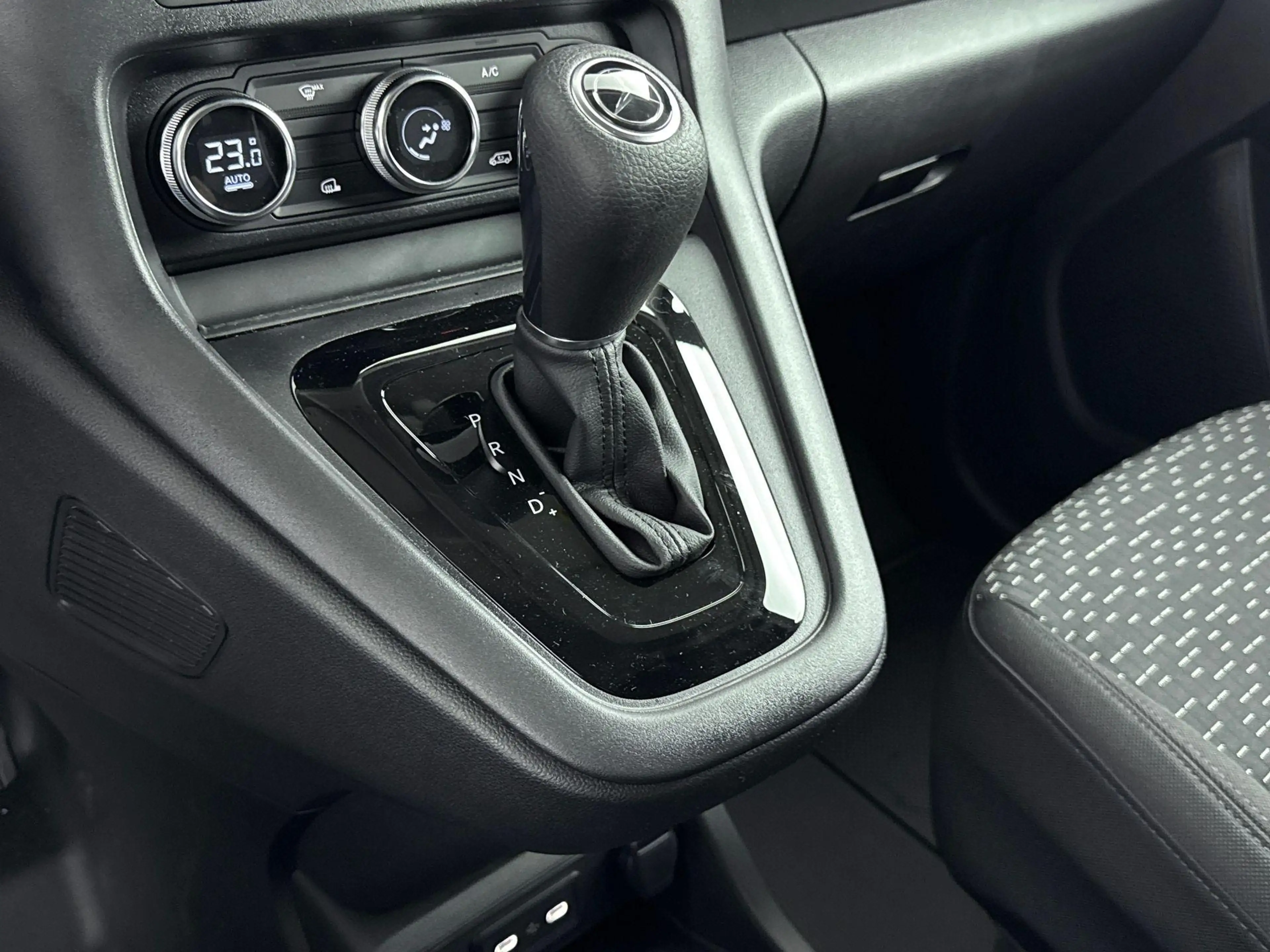 Mercedes-Benz Citan eCitan 112 L2 Business Solution | AC/DC Lader | Li — photo 9