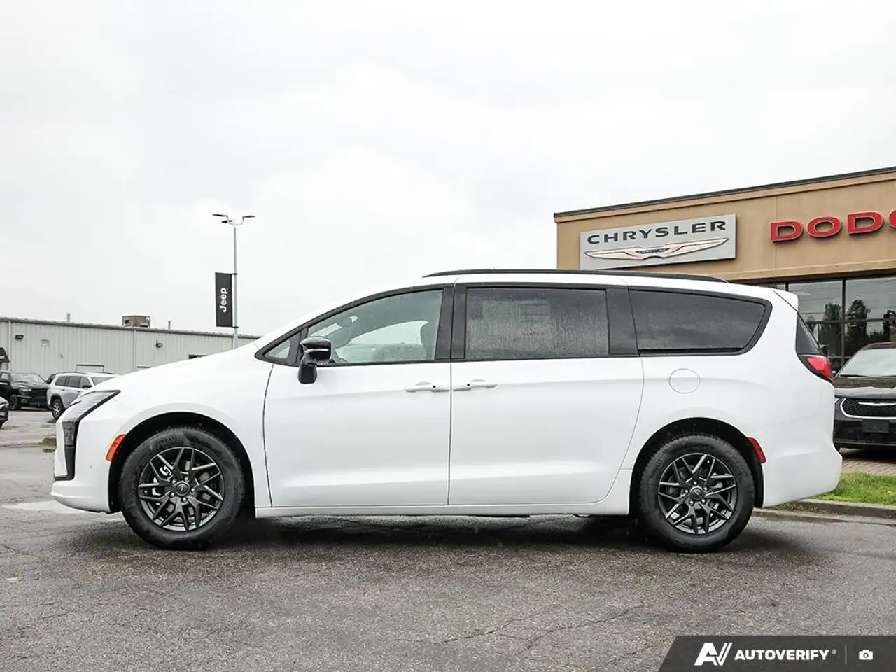 Chrysler Pacifica fotografie Chrysler Pacifica
