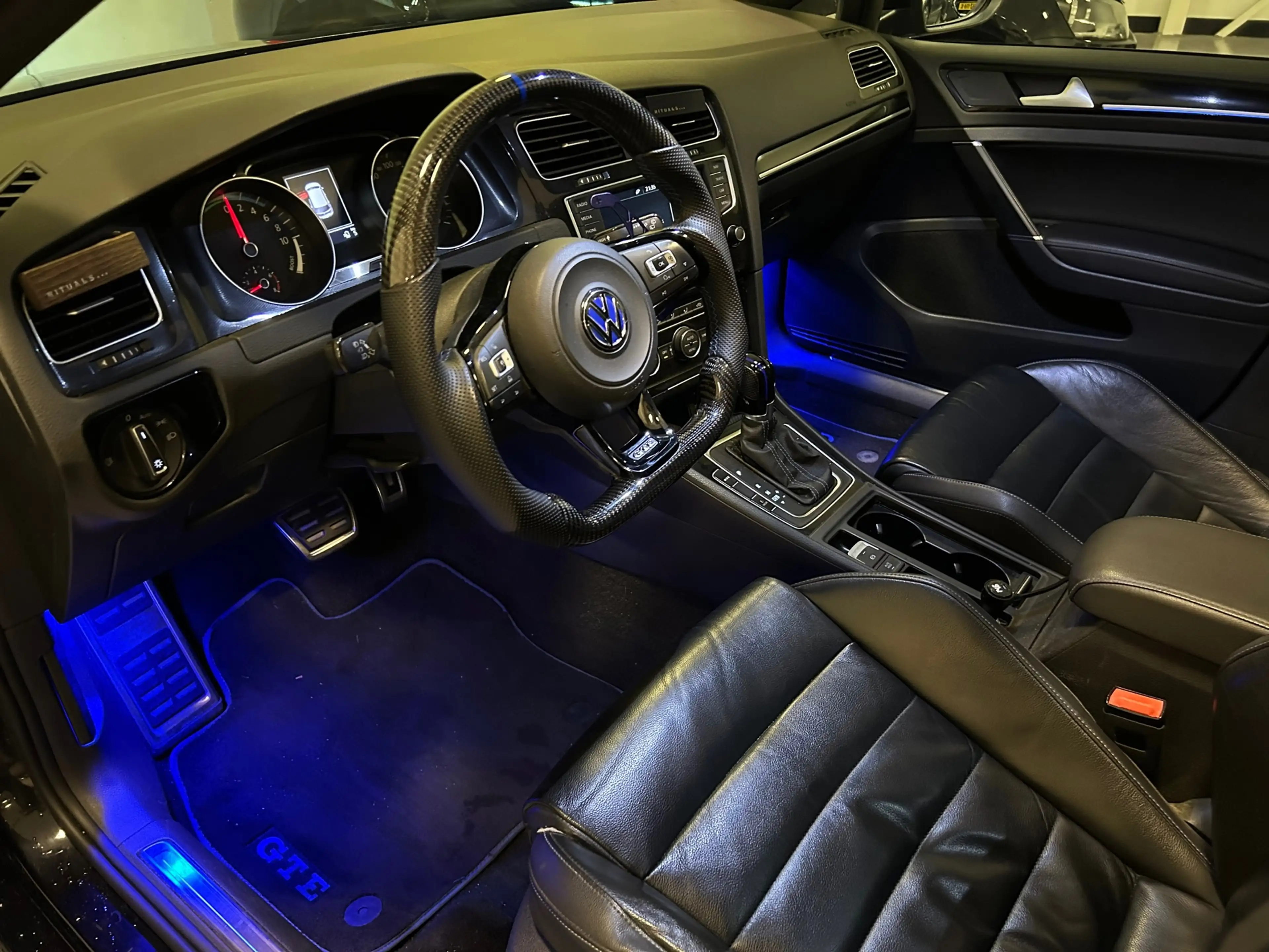 Volkswagen Golf GTE 1.4 TSI Nap Pano Cruise Leder Stoelverwarming Led — photo 8