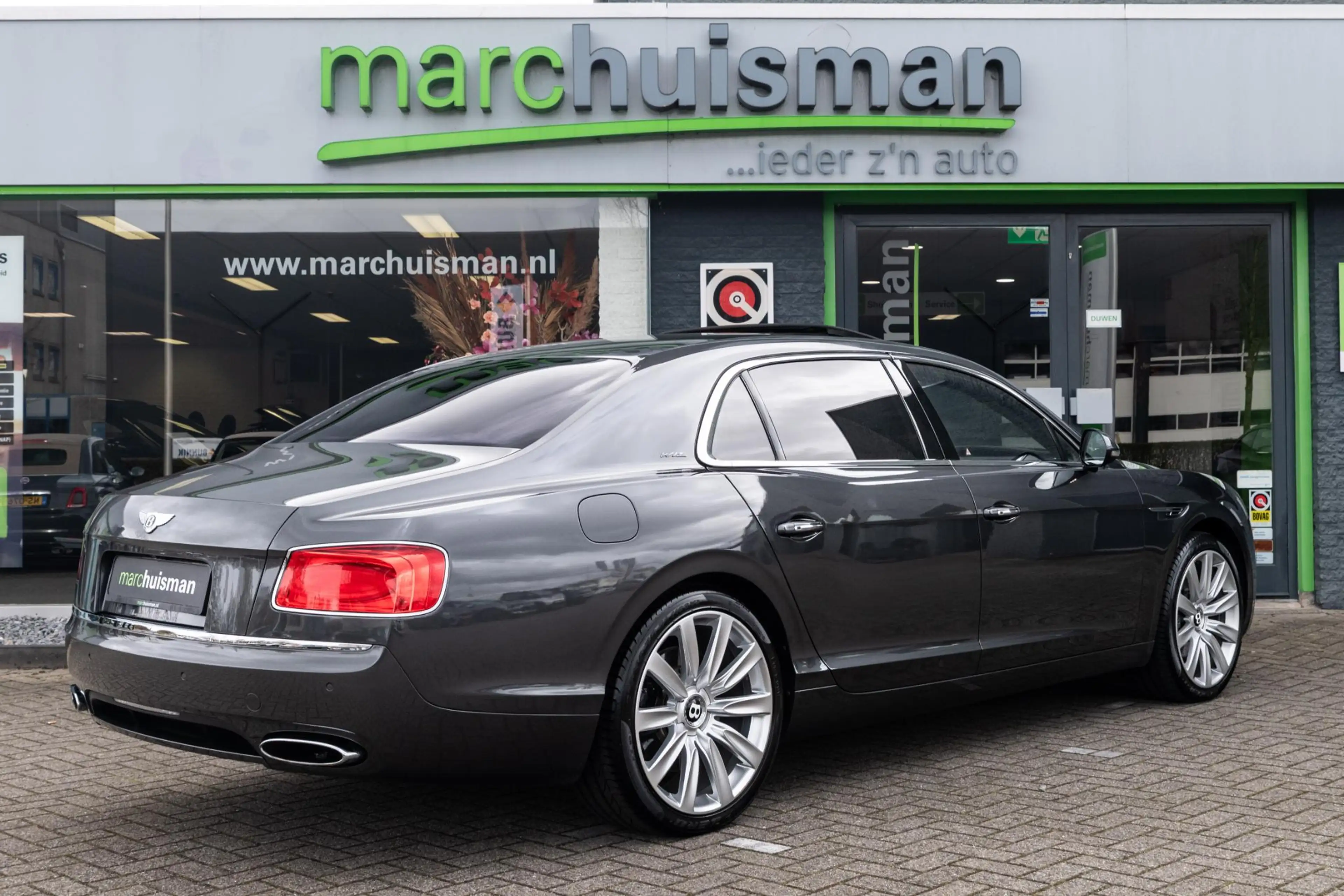 Bentley Flying Spur 6.0 W12 / NL AUTO / KERAMISCH / SCHUIFDAK — photo 2