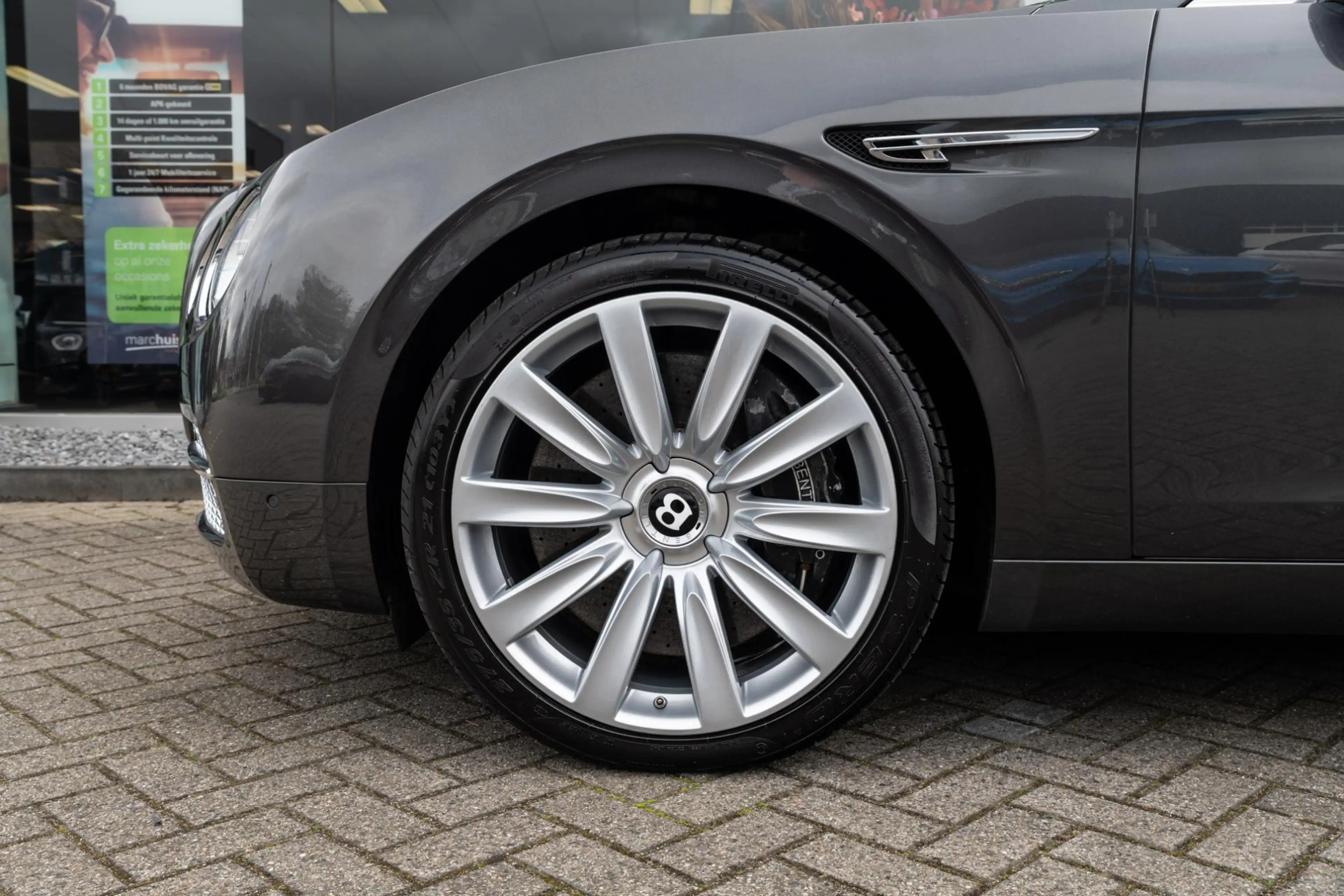 Bentley Flying Spur 6.0 W12 / NL AUTO / KERAMISCH / SCHUIFDAK — photo 9