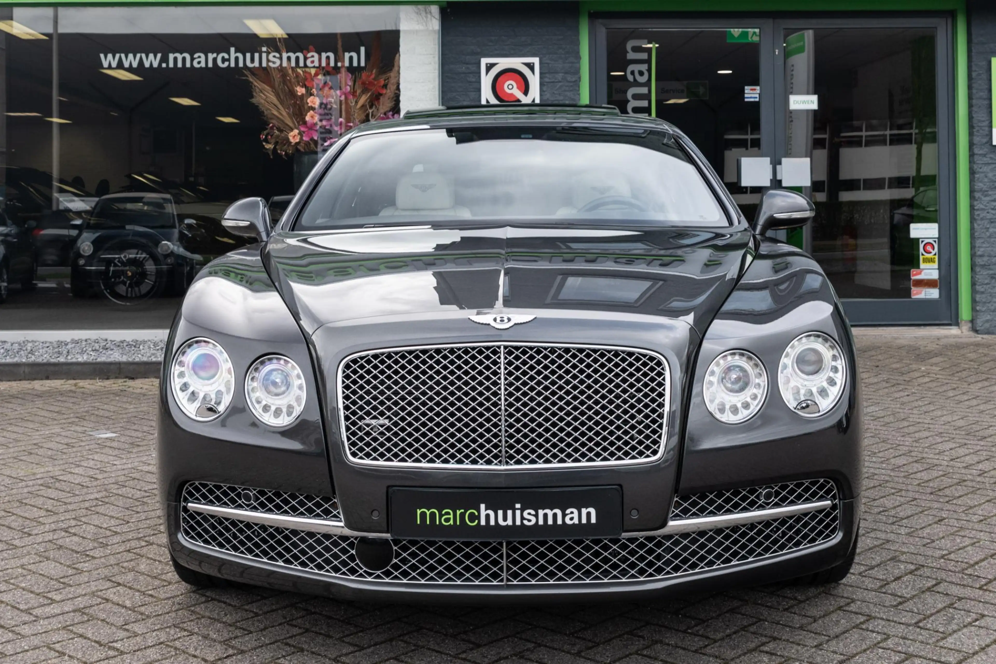Bentley Flying Spur 6.0 W12 / NL AUTO / KERAMISCH / SCHUIFDAK — photo 4