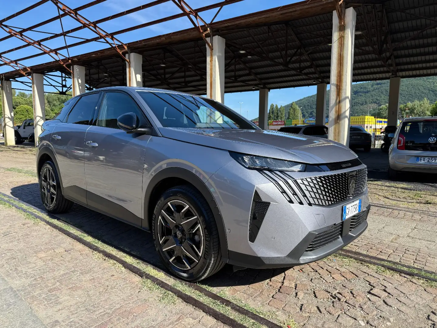Peugeot 3008 Hybrid 136 e-DCS6 Allure PARI AL NUOVO Grijs - 1