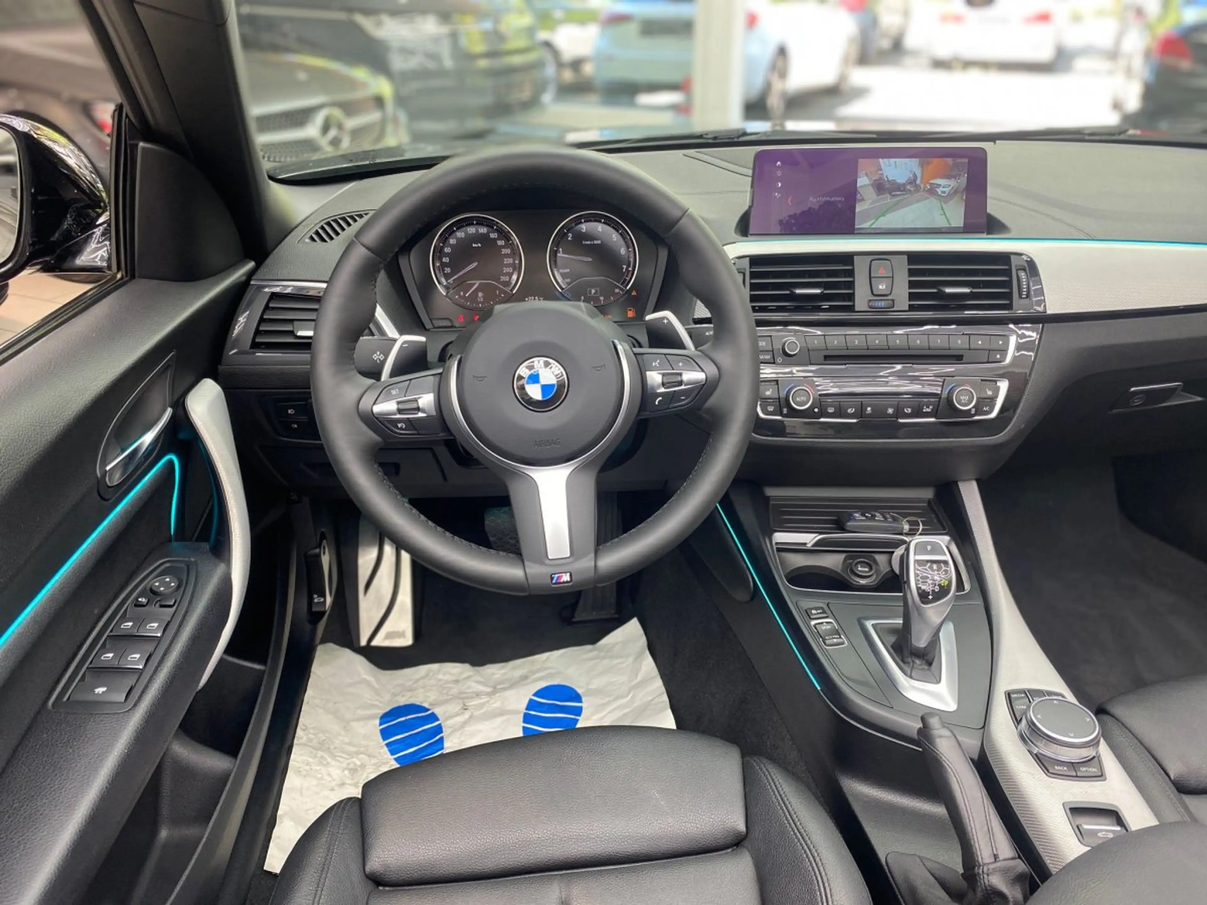 BMW 230 Cabrio M-Paket Leder Navi RueFaKa SHZ Ambiente Spo — photo 14