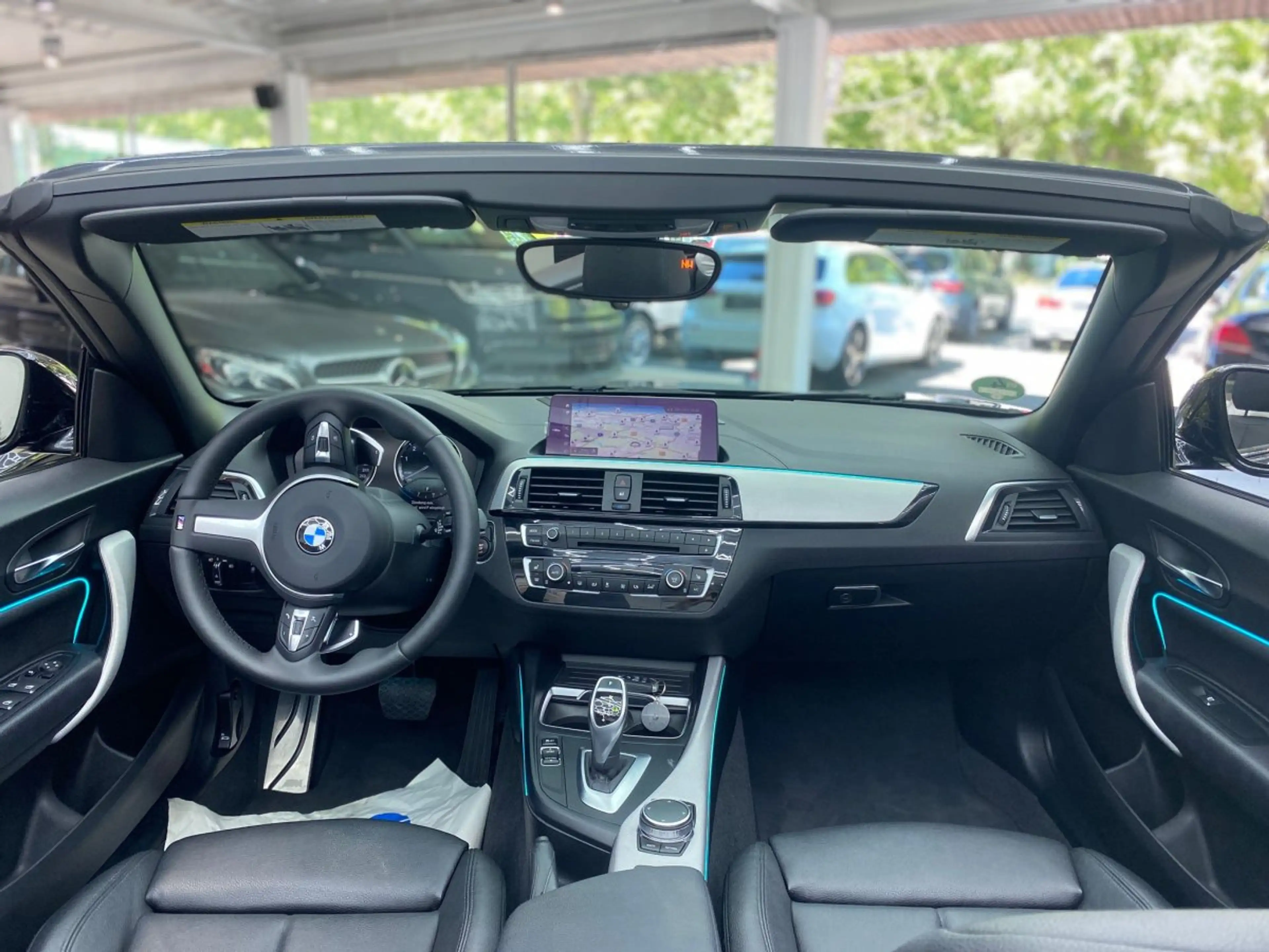 BMW 230 Cabrio M-Paket Leder Navi RueFaKa SHZ Ambiente Spo — photo 15