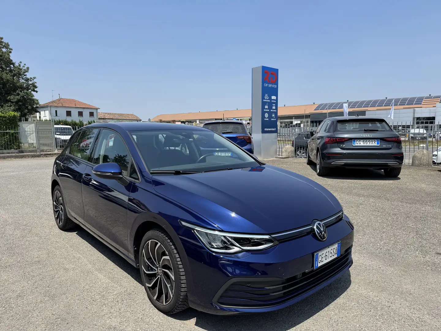 Volkswagen Golf 1.0 etsi evo Life 110cv dsg / NO VINCOLI Blu/Azzurro - 2