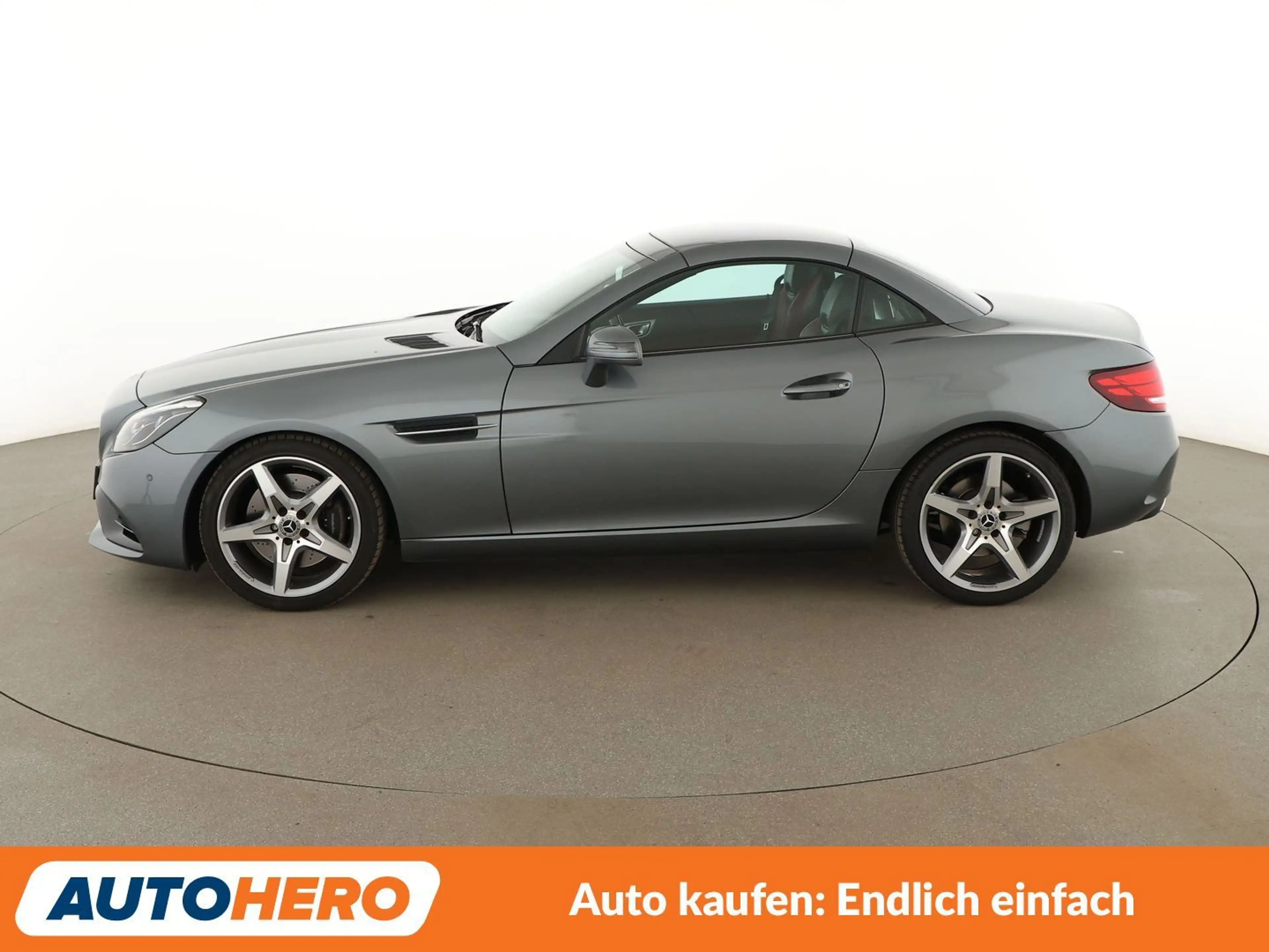 Mercedes-Benz SLC 200 200 CGI AMG Line Aut.*NAVI*PDC*TEMPO* — photo 3