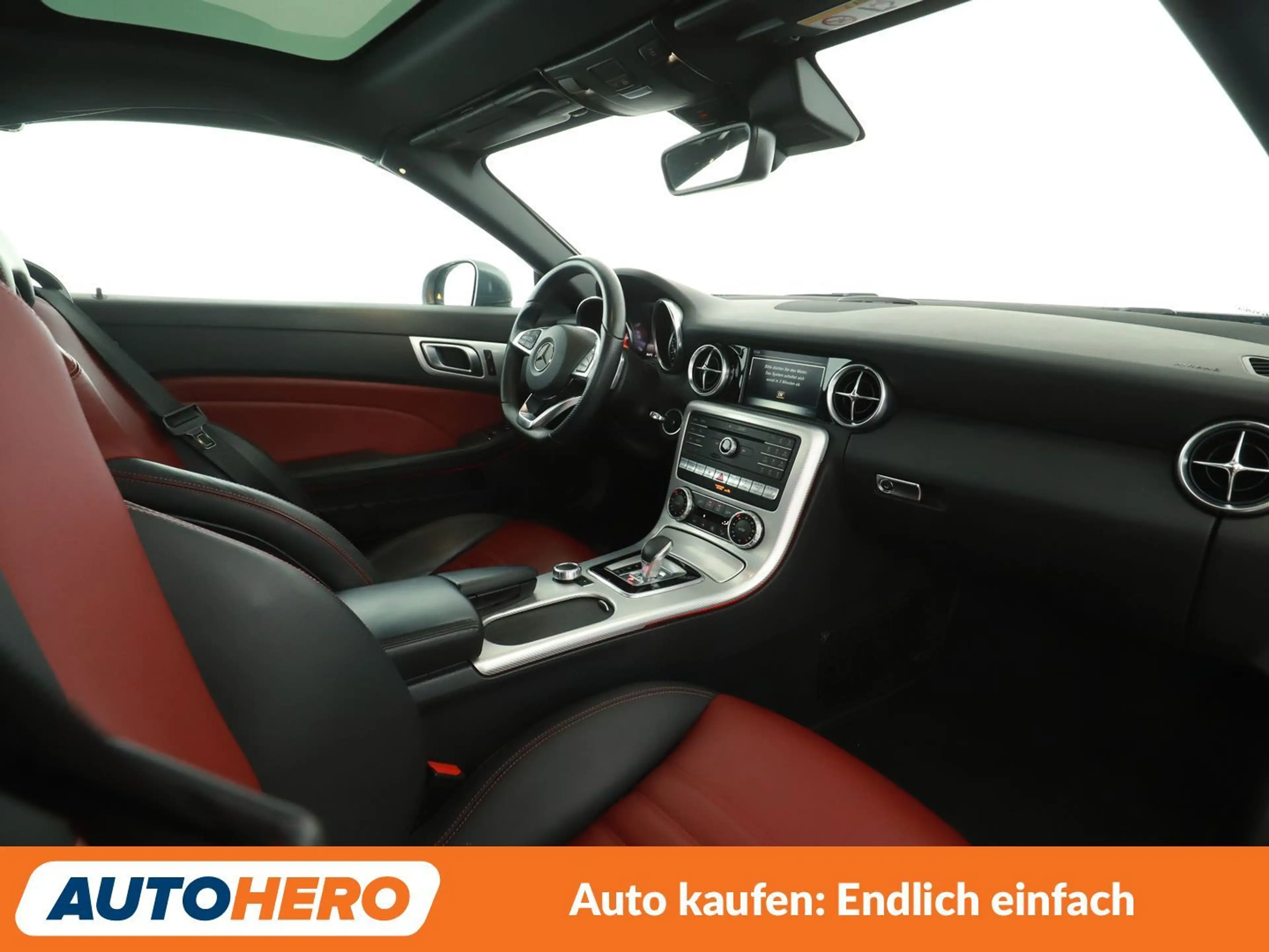Mercedes-Benz SLC 200 200 CGI AMG Line Aut.*NAVI*PDC*TEMPO* — photo 14