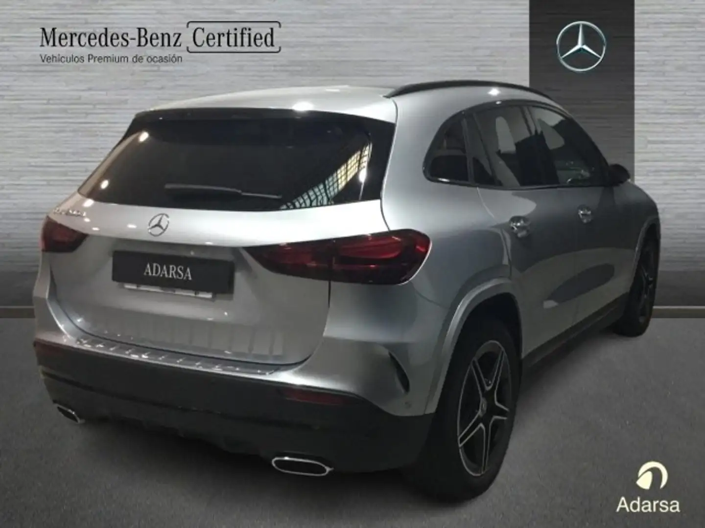 Mercedes-Benz GLA 200 d - 2