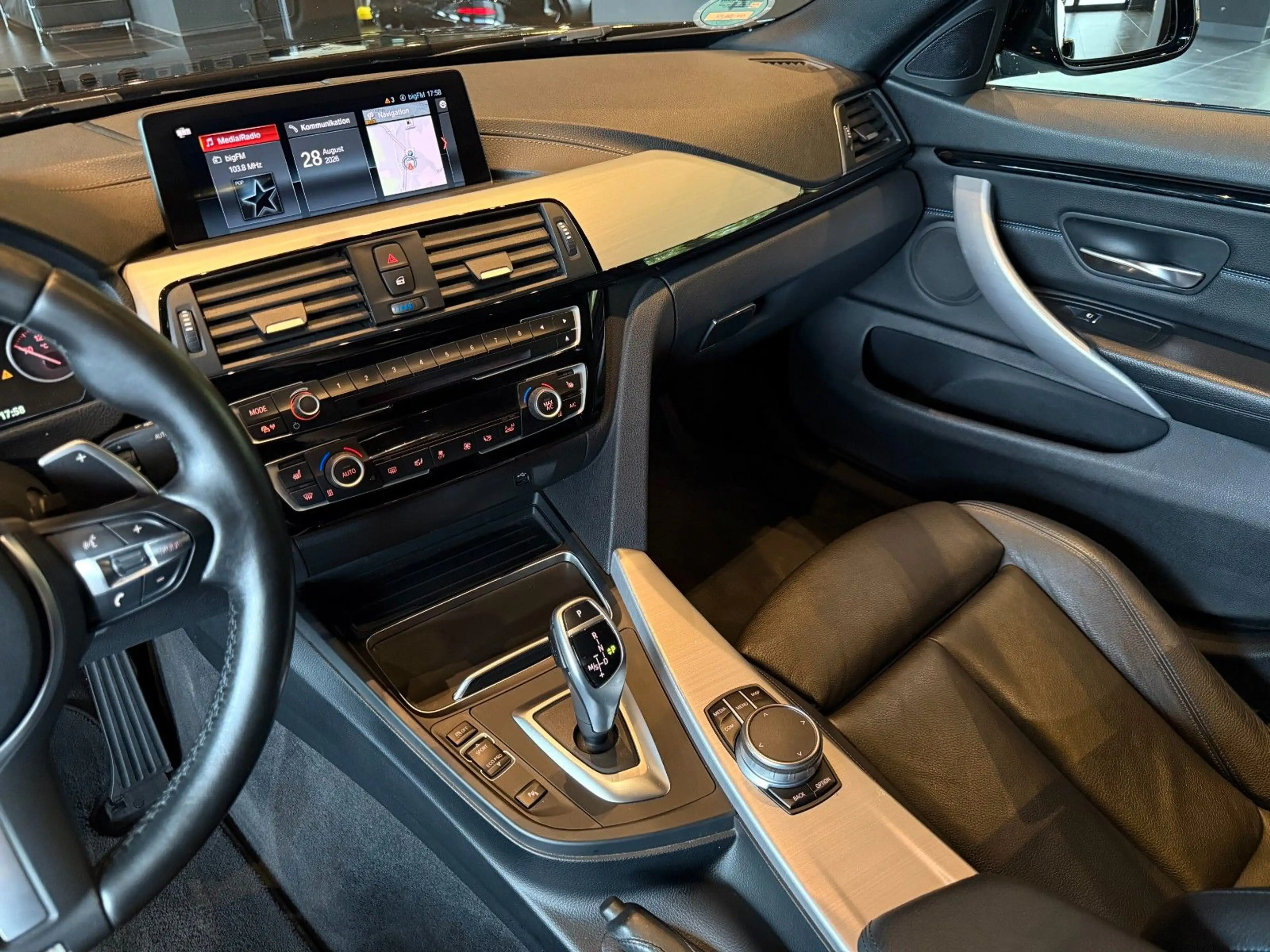 BMW 440 M Sport*Shadow-Line*Kamera*DE — photo 18