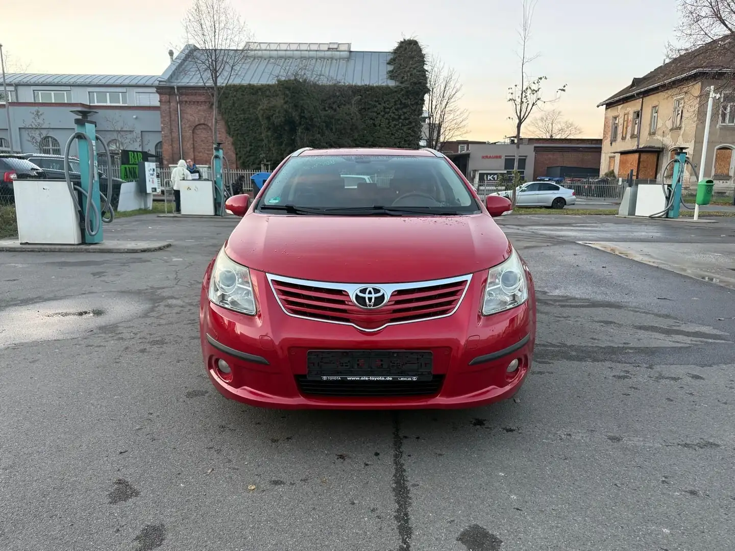 Toyota Avensis Avensis Combi 1.8 Executive Rouge - 2
