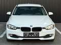 BMW 318 xDrive Touring Weiß - thumbnail 2