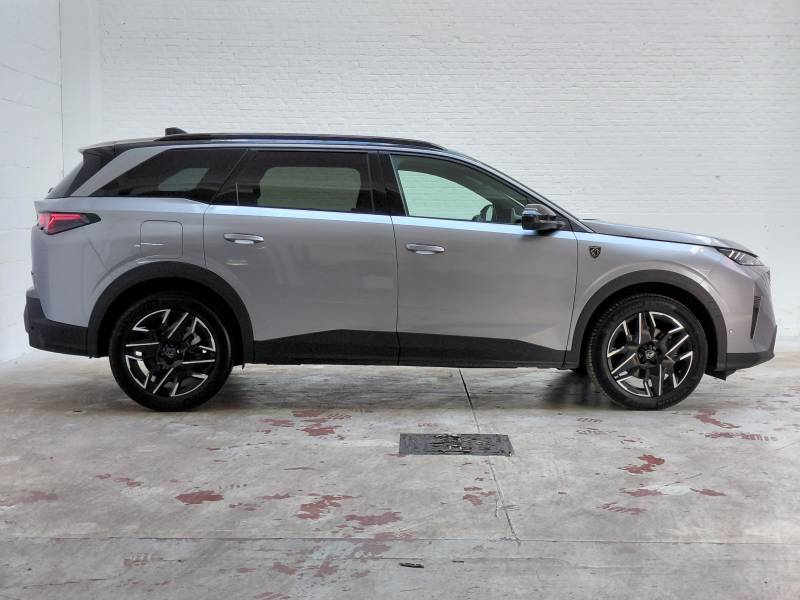 Peugeot 5008 3 1.2 HYBRID 136 e-DSC6 GT — photo 5