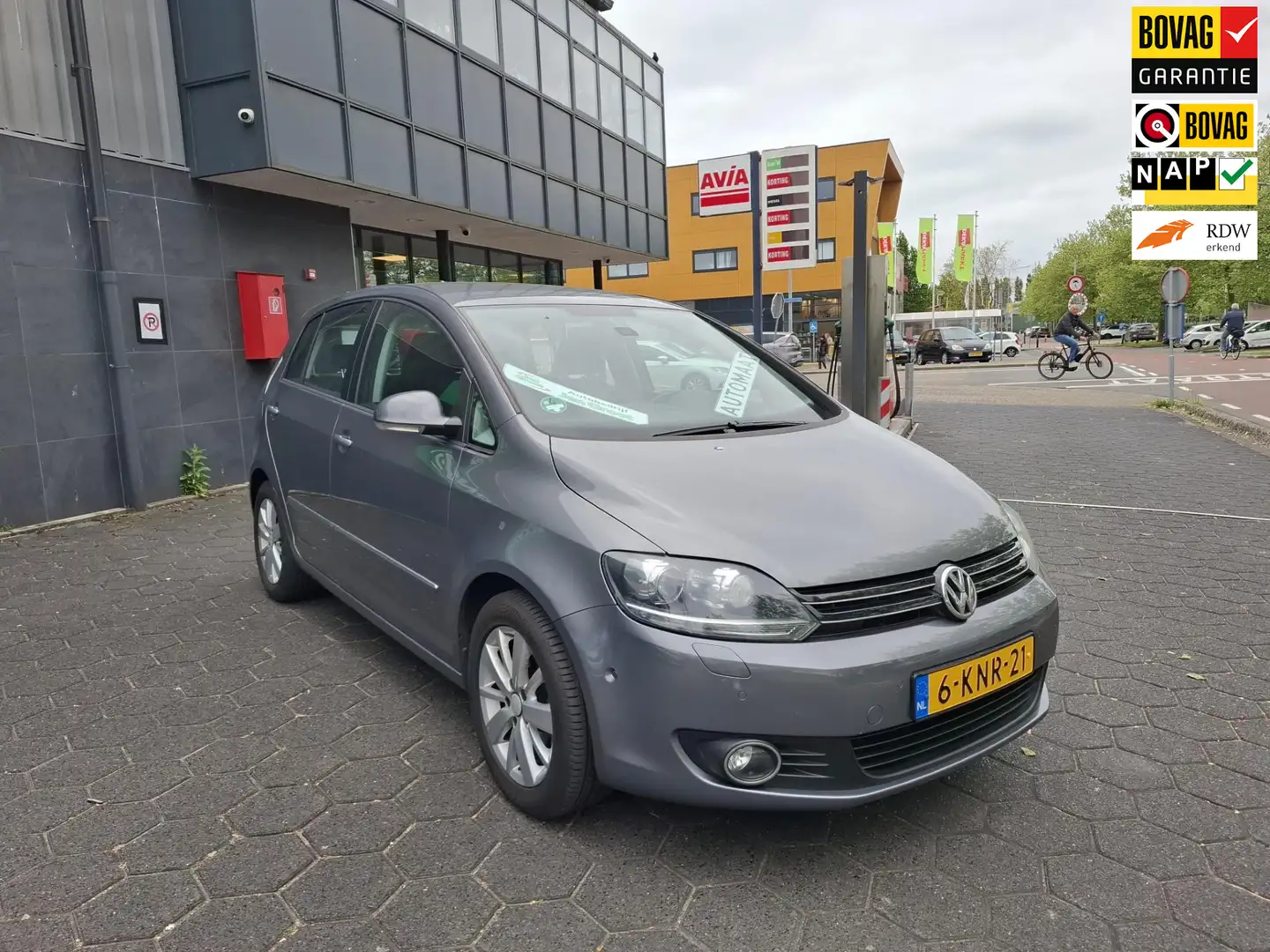 Volkswagen Golf Plus 1.2 TSI Comfortline DSG Autom. Gris - 1