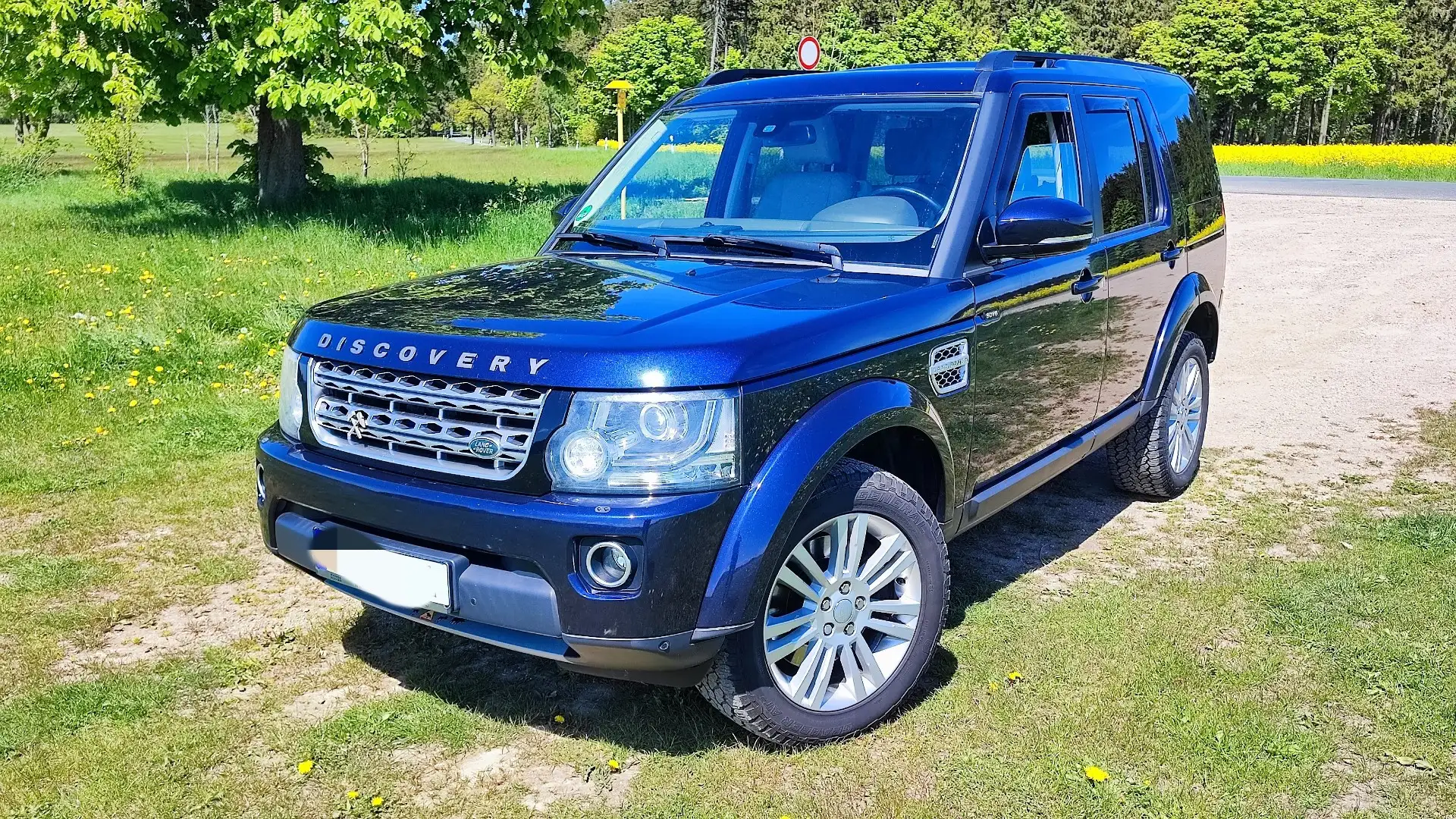 Land Rover Discovery SD V6 HSE - 1