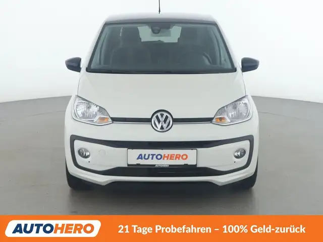 Volkswagen up! view 9