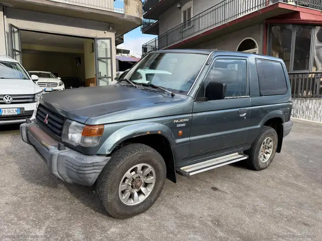 Mitsubishi Pajero 2.5 TDI MT S.Select GL