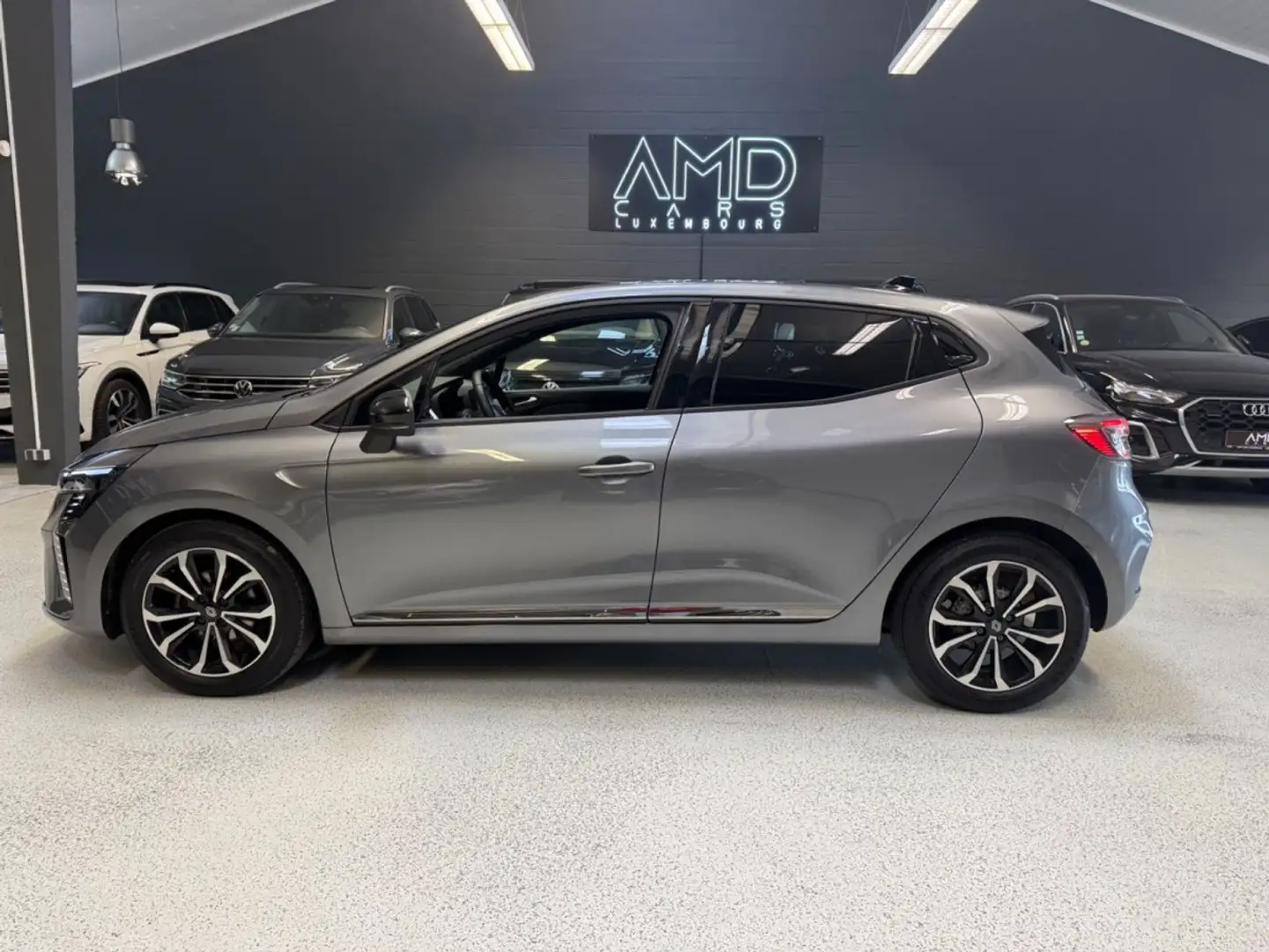 Renault Clio TCe 90 Techno Gris - 2