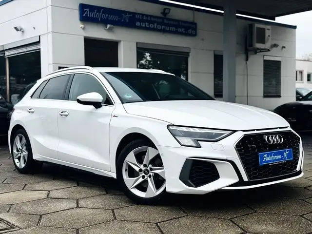 Audi A3 Sportback 40 TDI quattro S-LINE/ACC/MATRIX