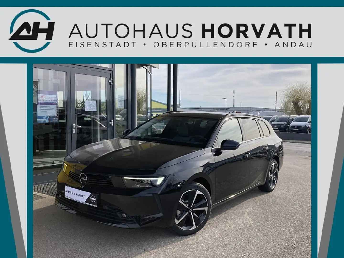 Opel Astra ST 1,2 Turbo Edition Schwarz - 1