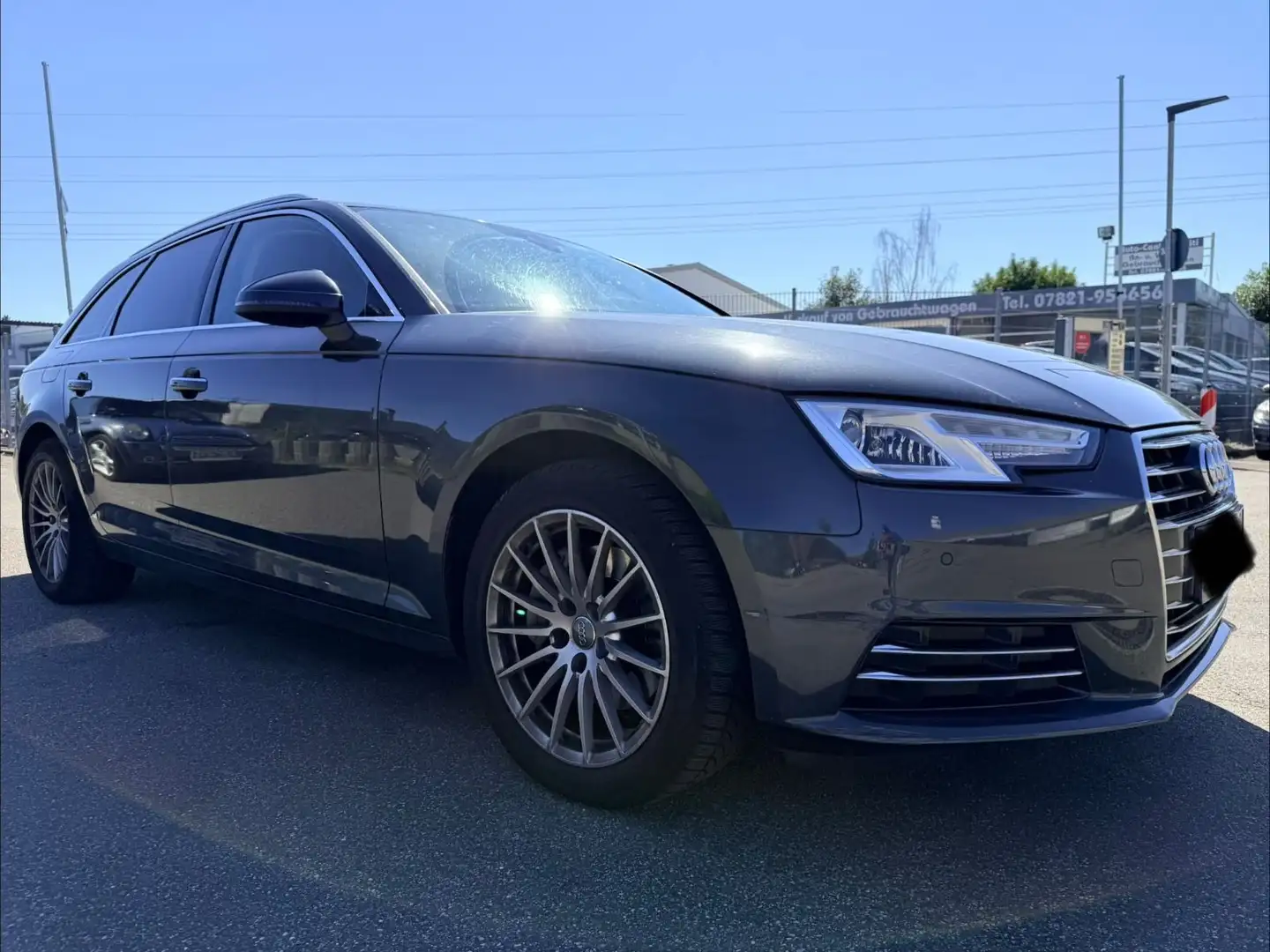 Audi A4 Avant design Automatik Virtual cockpit Grau - 2