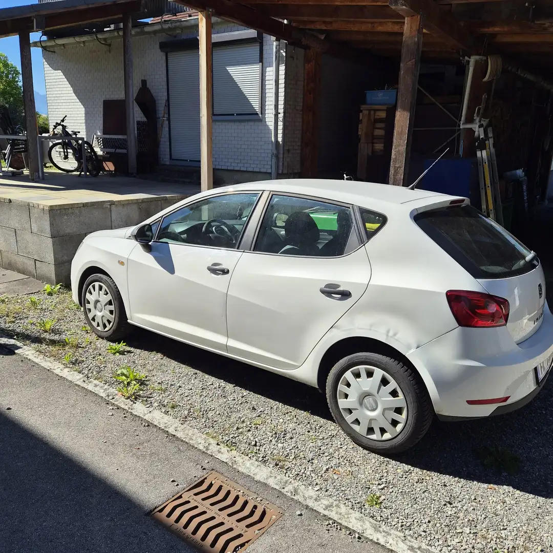 SEAT Ibiza Chili 1.2 Benzin – Nur 97.100 km – Weiß - 2