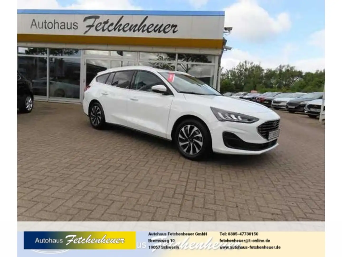 Ford Focus Aut. Titan. NAVI+LED+RFK+iACC+SHZ+TWA+GJR Weiß - 1