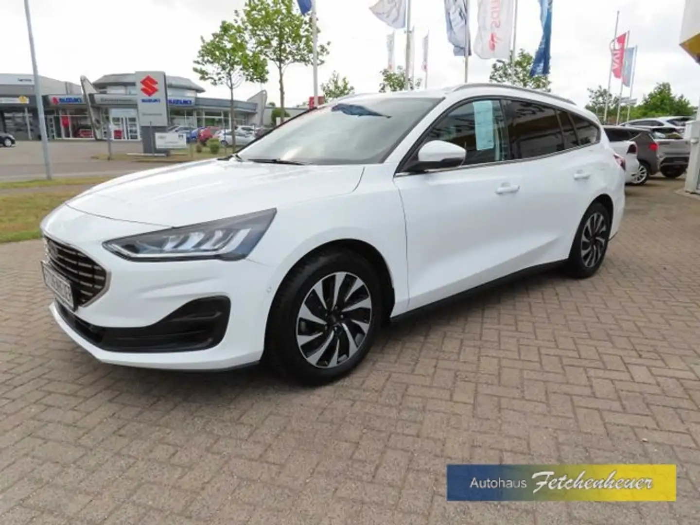 Ford Focus Aut. Titan. NAVI+LED+RFK+iACC+SHZ+TWA+GJR Weiß - 2